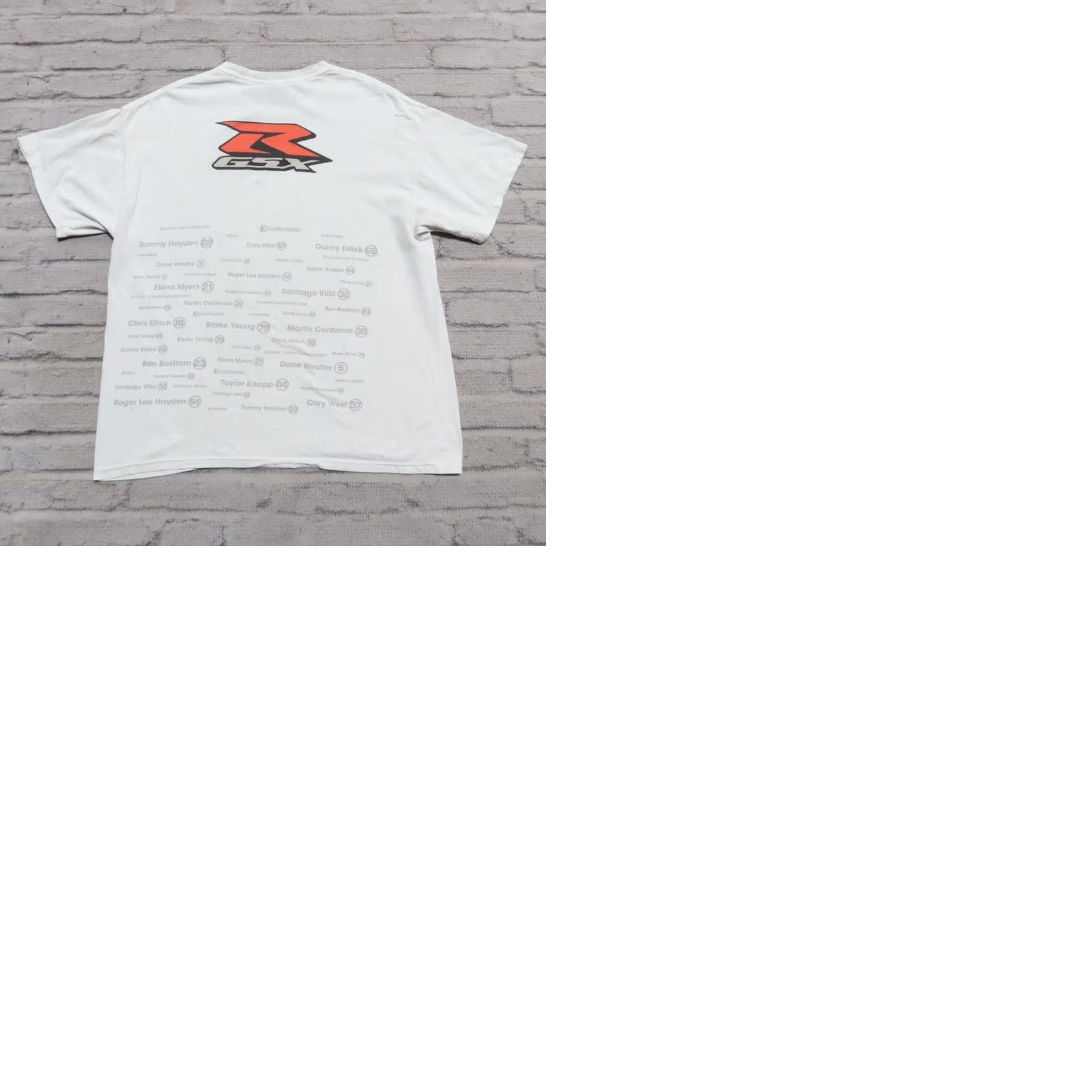 Gildan Vintage Suzuki GSXR Motorcycle Racing Shirt XL Men White Size US XL / EU 56 / 4 - 9 Thumbnail