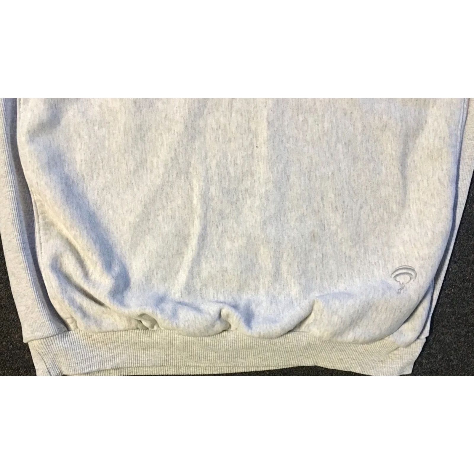 Vintage VINTAGE Titan Gymnastics Reversible Sweatshirt Hoodie XL Gray 90s 80s PE USA Mens Reversible Fade Weave Track & Field Grunge Size US XL / EU 56 / 4 - 4 Thumbnail