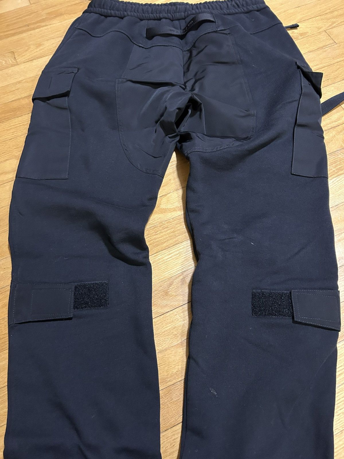 1017 ALYX 9SM ALYX hybrid cargo sweatpants Size US 31 - 6 Thumbnail