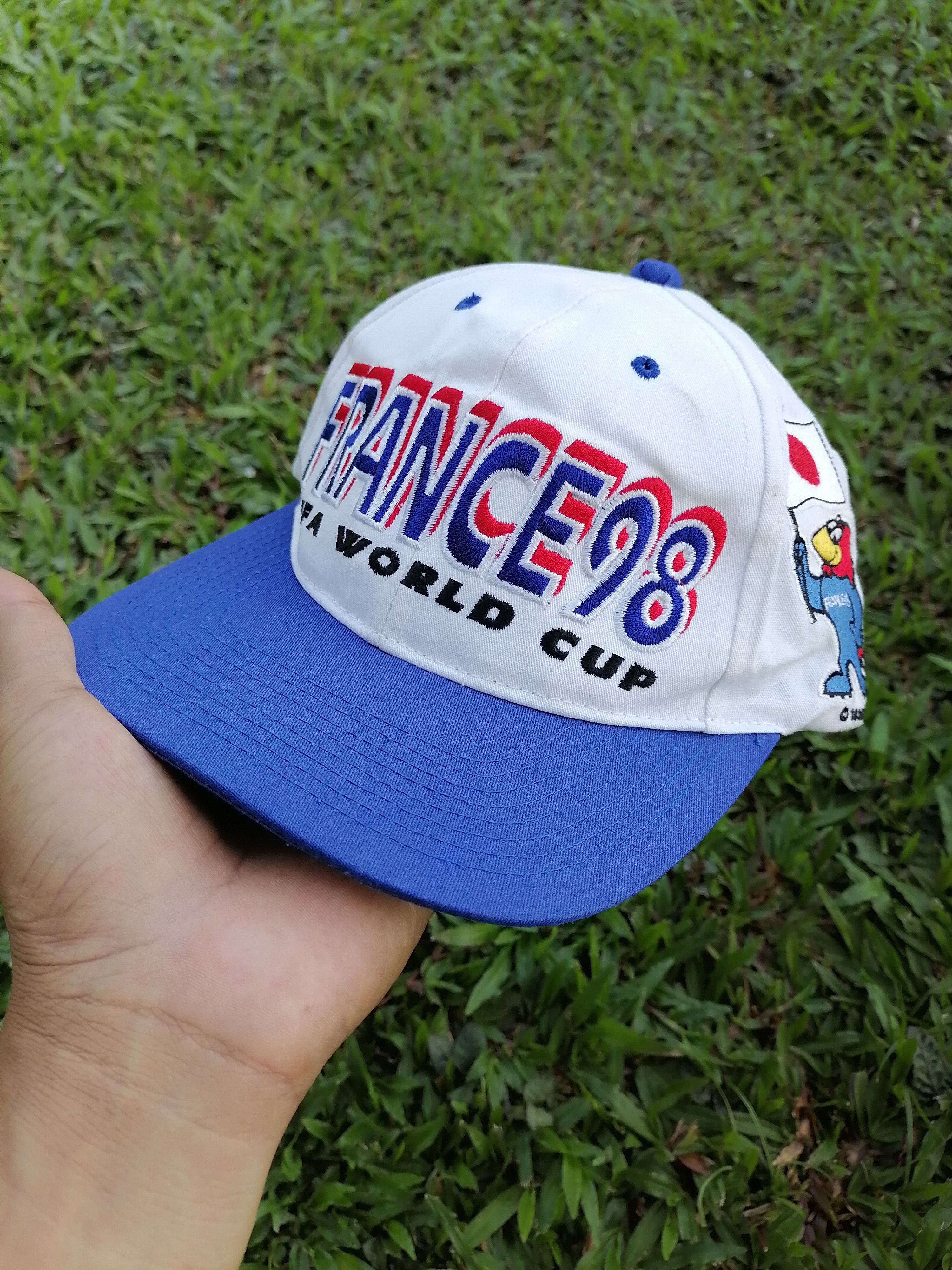 Sports Specialties × Vintage Vintage France 98 Fifa World Cup Snapback Cap Size ONE SIZE - 1 Thumbnail