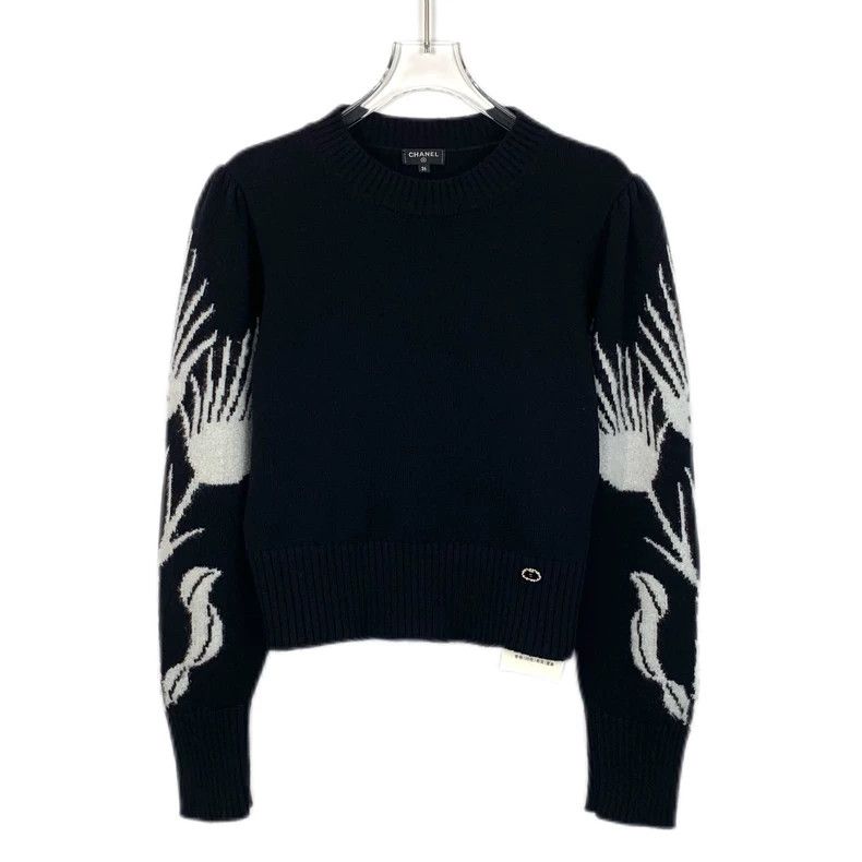 Chanel Black Knitted Sweater with Wing Design-dmc Size US XS / EU 42 / 0 - 1 Thumbnail