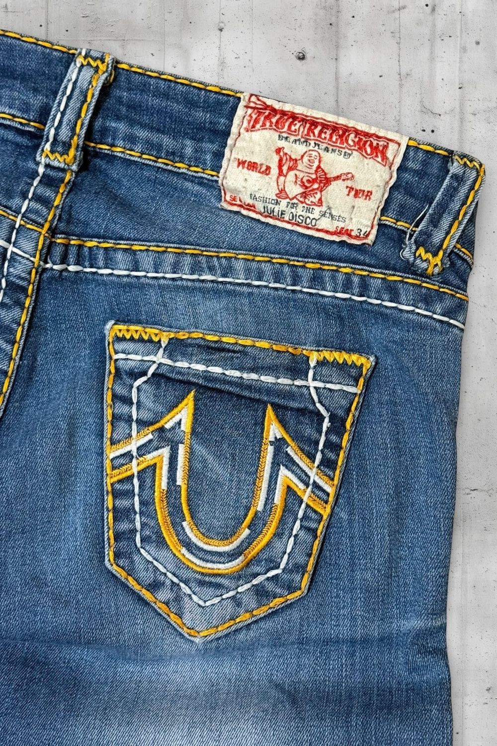 True Religion True Religion Julie Disco Flared Low Rise Jeans USA 27 Y2K Size US 27 - 5 Thumbnail