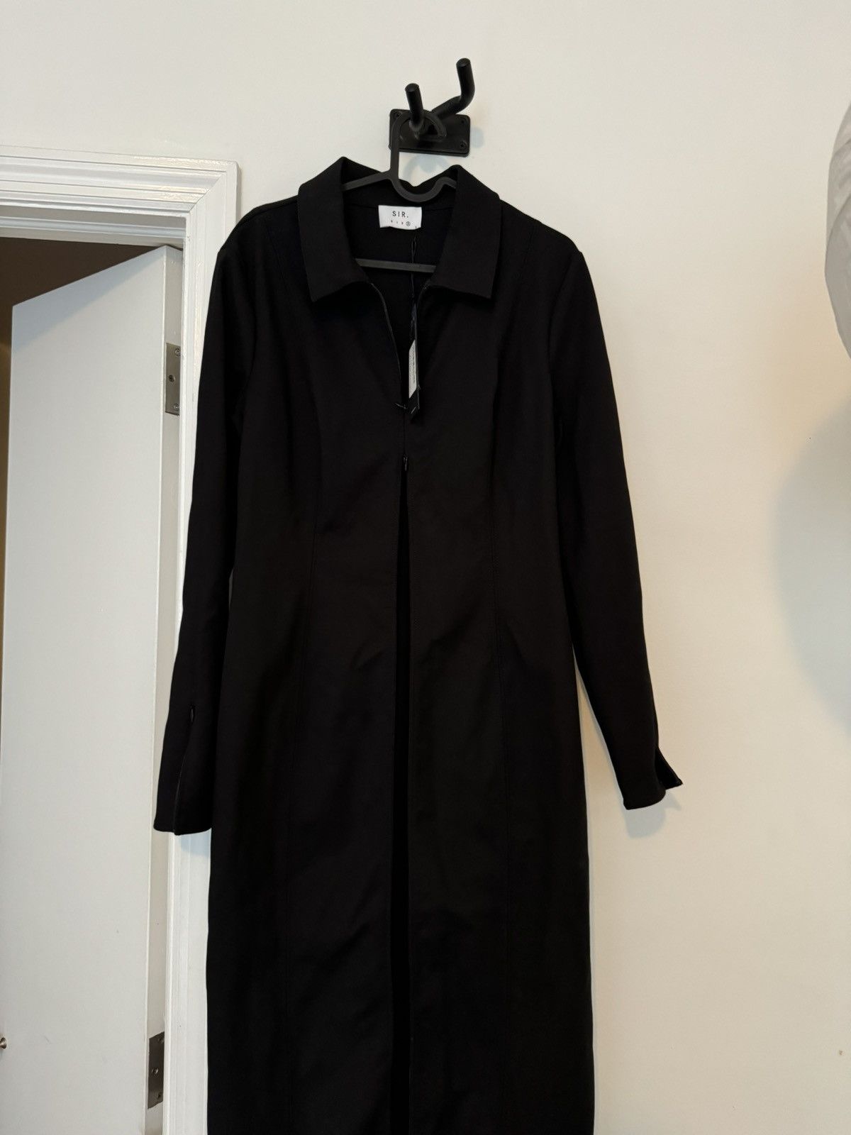 SIR. SIR Jersey midi length dress black with sleeves Size S / US 4 / IT 40 - 2 Thumbnail