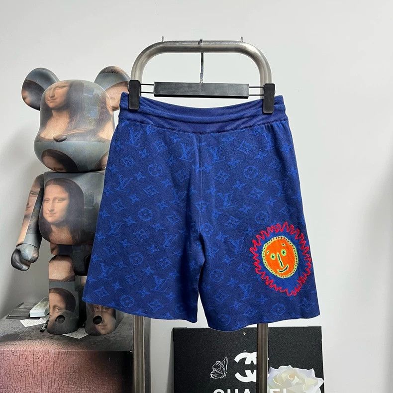 Louis Vuitton Louis Vuitton size xs Yayoi Kusama Manyin Shorts 2504-Next Size US 28 / EU 44 - 2 Thumbnail