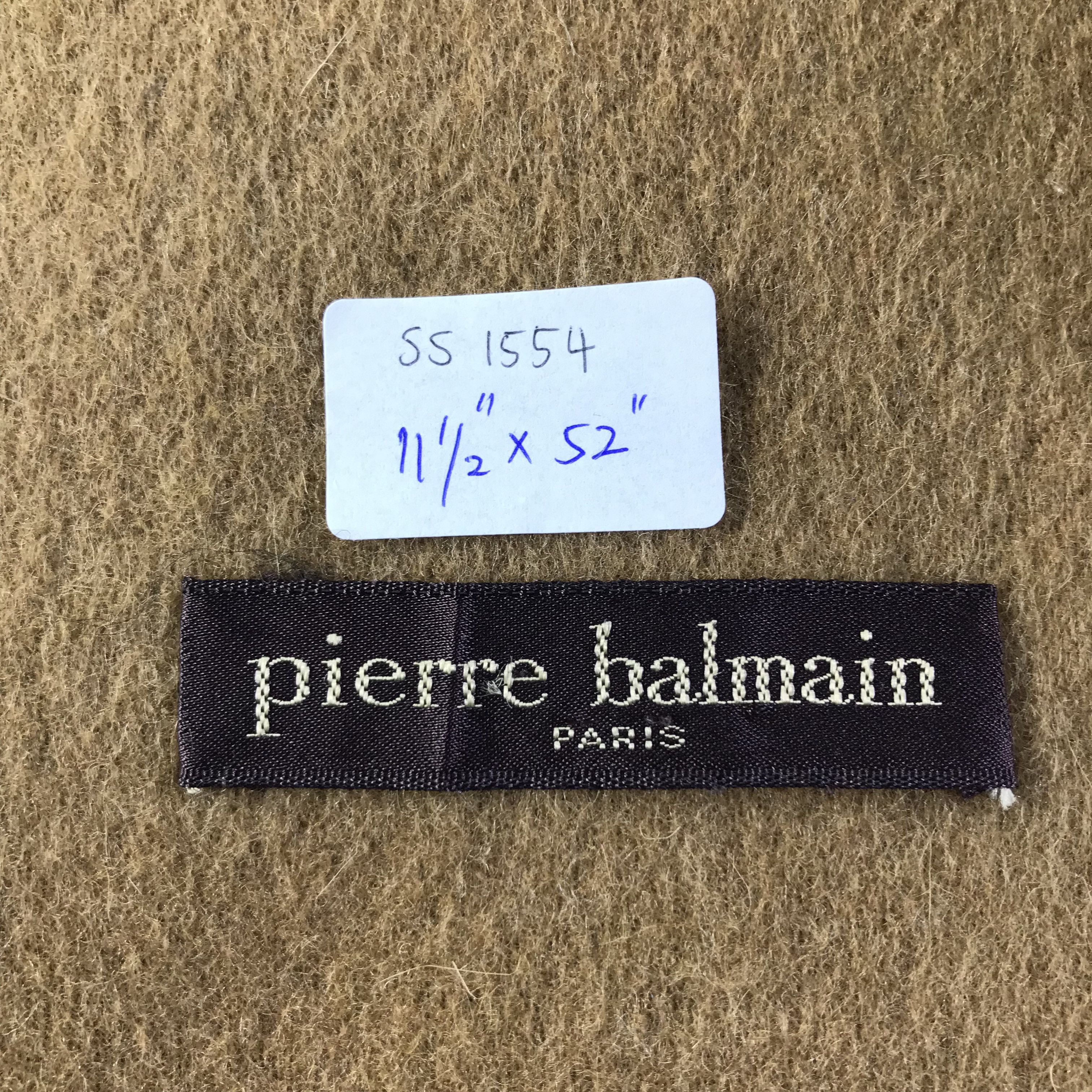 Pierre Balmain Pierre Balmain Scarf / Muffler / Neckwear SS1554 Size ONE SIZE - 7 Thumbnail
