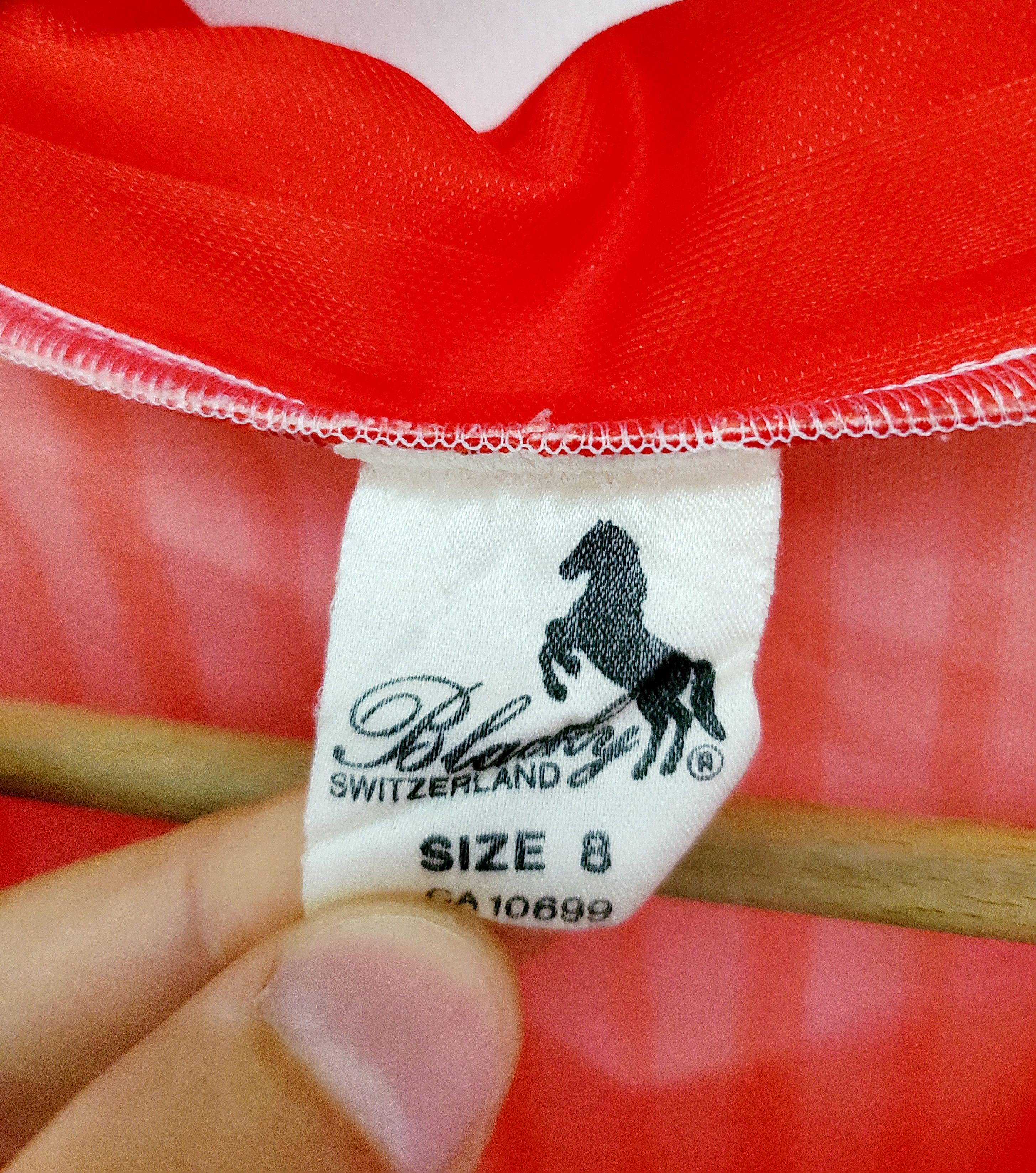 Vintage Vintage SWITZERLAND 1990 1991 HOME jersey ideal condition Size US L / EU 52-54 / 3 - 5 Thumbnail