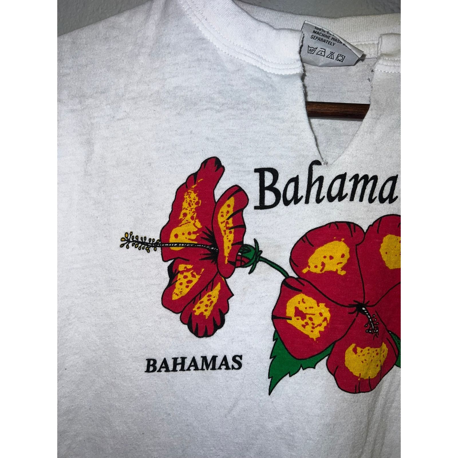 Vintage Vintage Womens Bahama Mama Shirt Bahamas Floral V Neck 90s L Size L / US 10 / IT 46 - 3 Thumbnail