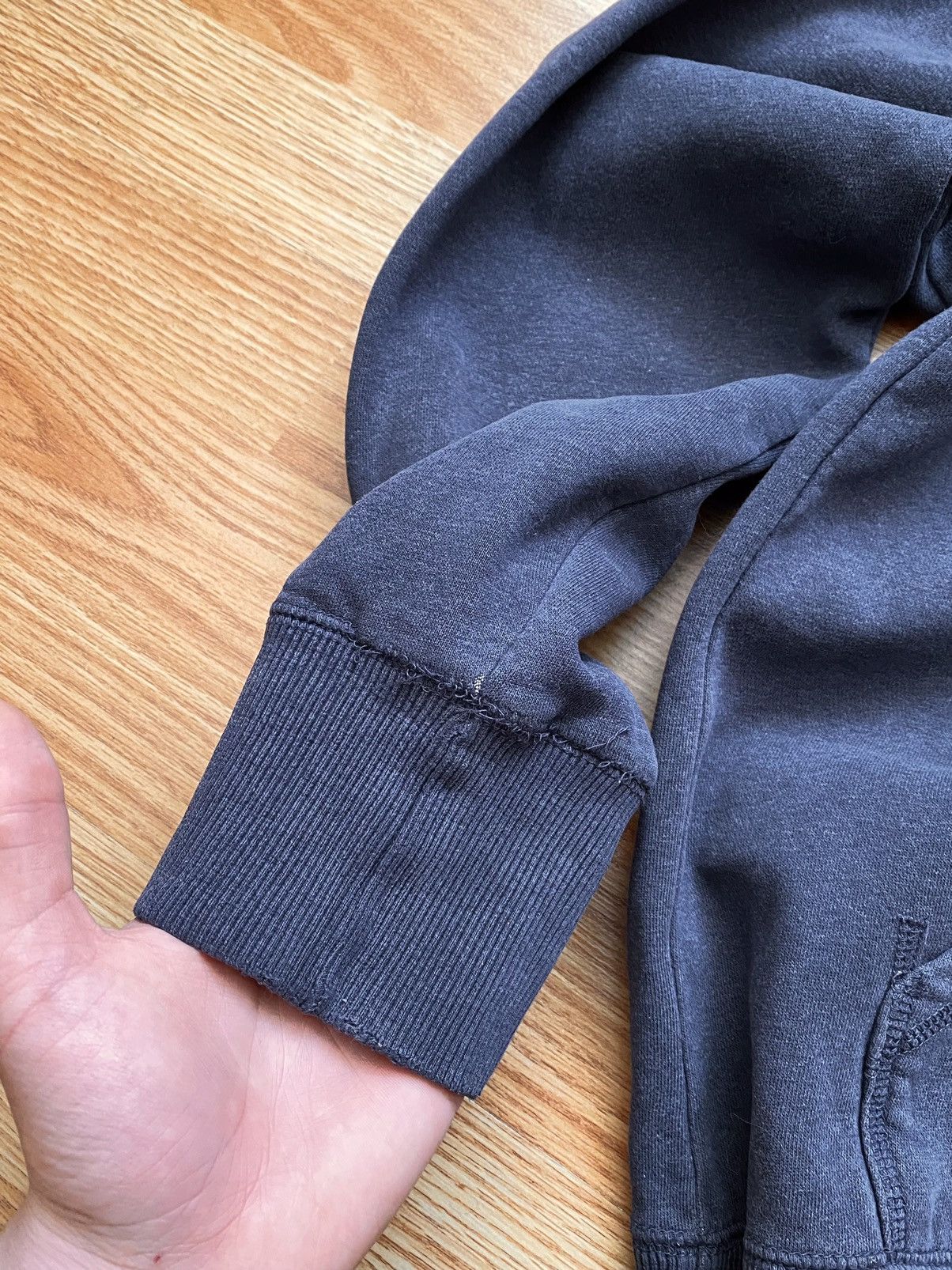 Nike Vintage Nike Embroidered Spellout Hoodie Size US M / EU 48-50 / 2 - 4 Thumbnail