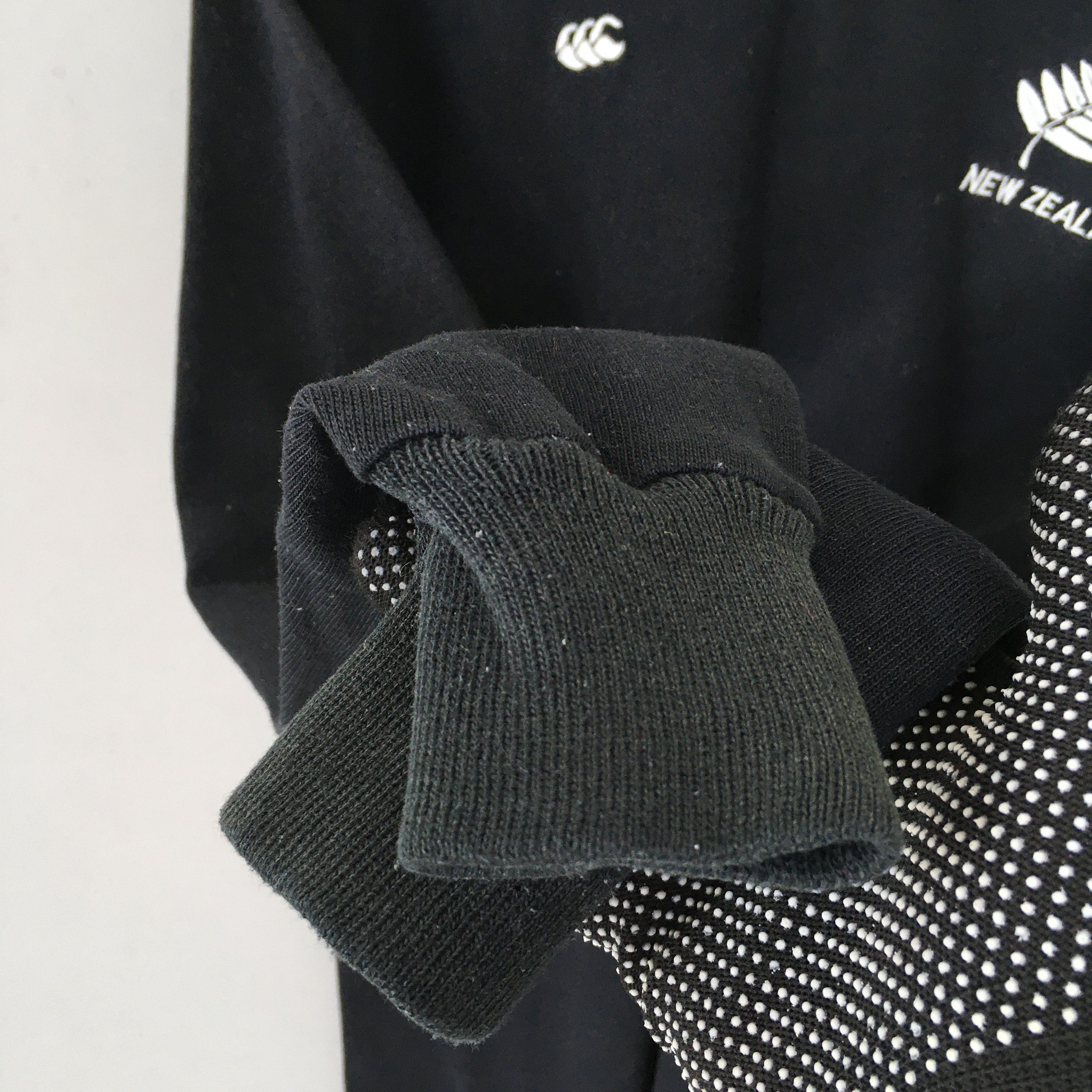 Canterbury of New Zealand Vintage Canterbury New Zealand All Blacks Rugby Shirt Medium Size US M / EU 48-50 / 2 - 4 Thumbnail