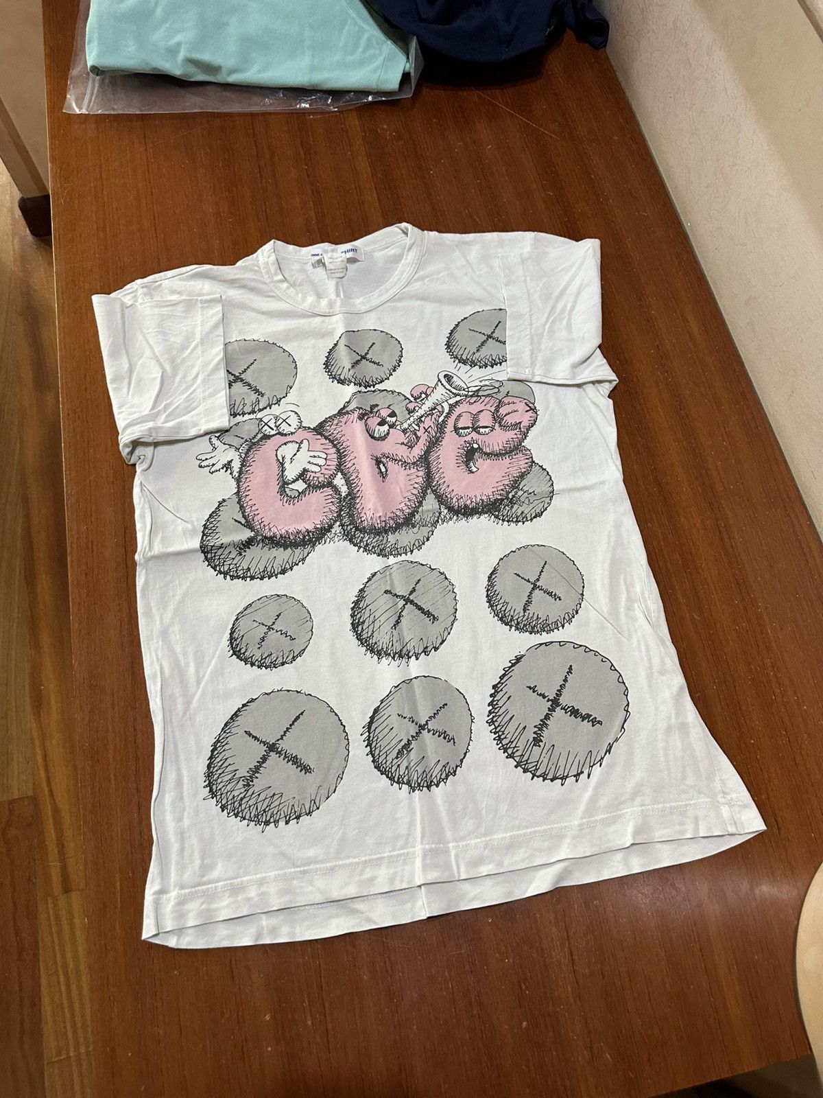 Comme des Garcons × Kaws Comme Des Garçons x Kaws tee Size US L / EU 52-54 / 3 - 1 Thumbnail