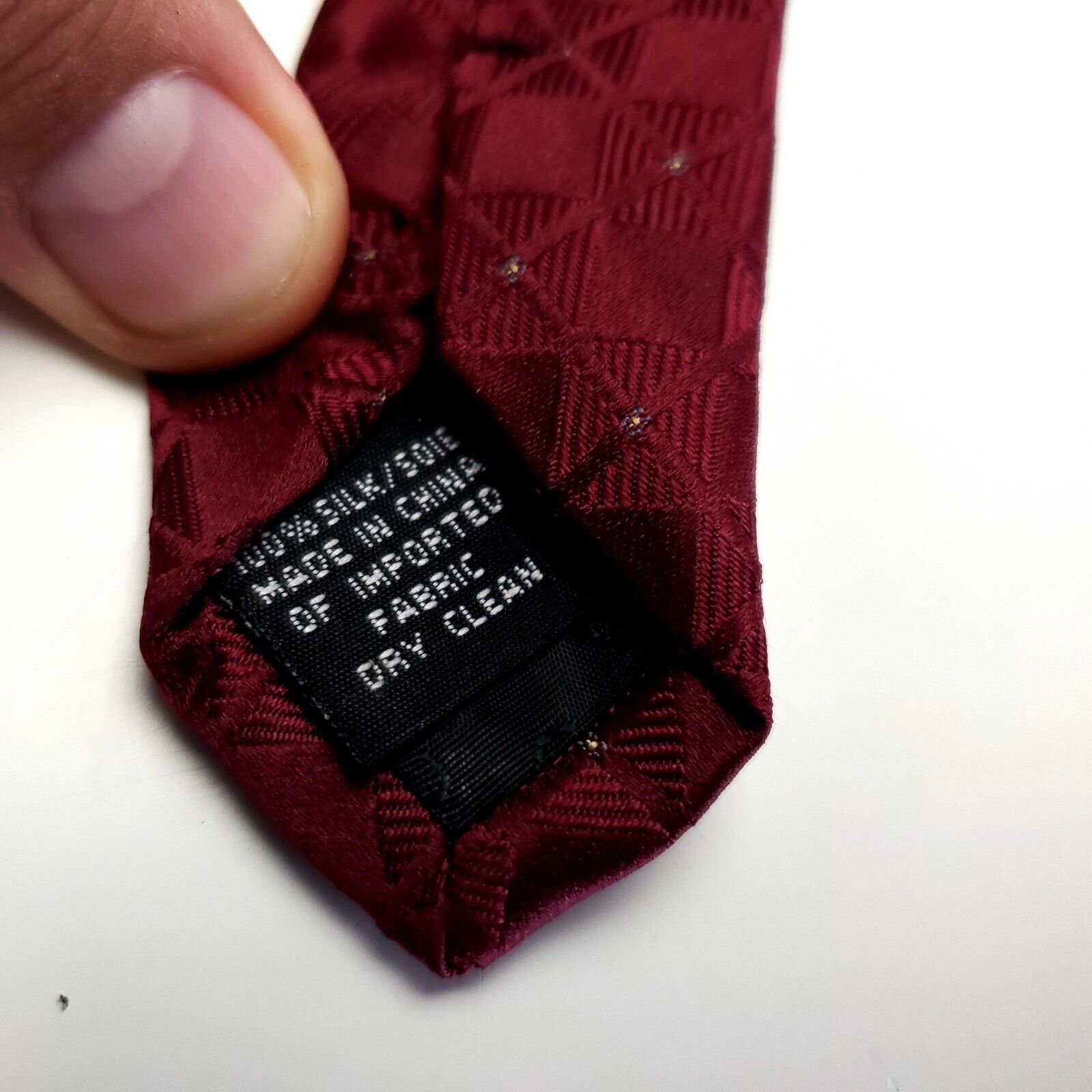Calvin Klein Calvin Klein Red Maroon Woven Plaid Silk Tie Wide Size ONE SIZE - 4 Thumbnail