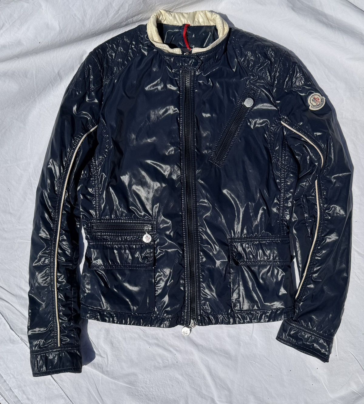 Moncler Moncler Glossy Nylon Jacket Navy Size 3 (Fits S/M) Size M / US 6-8 / IT 42-44 - 1 Thumbnail