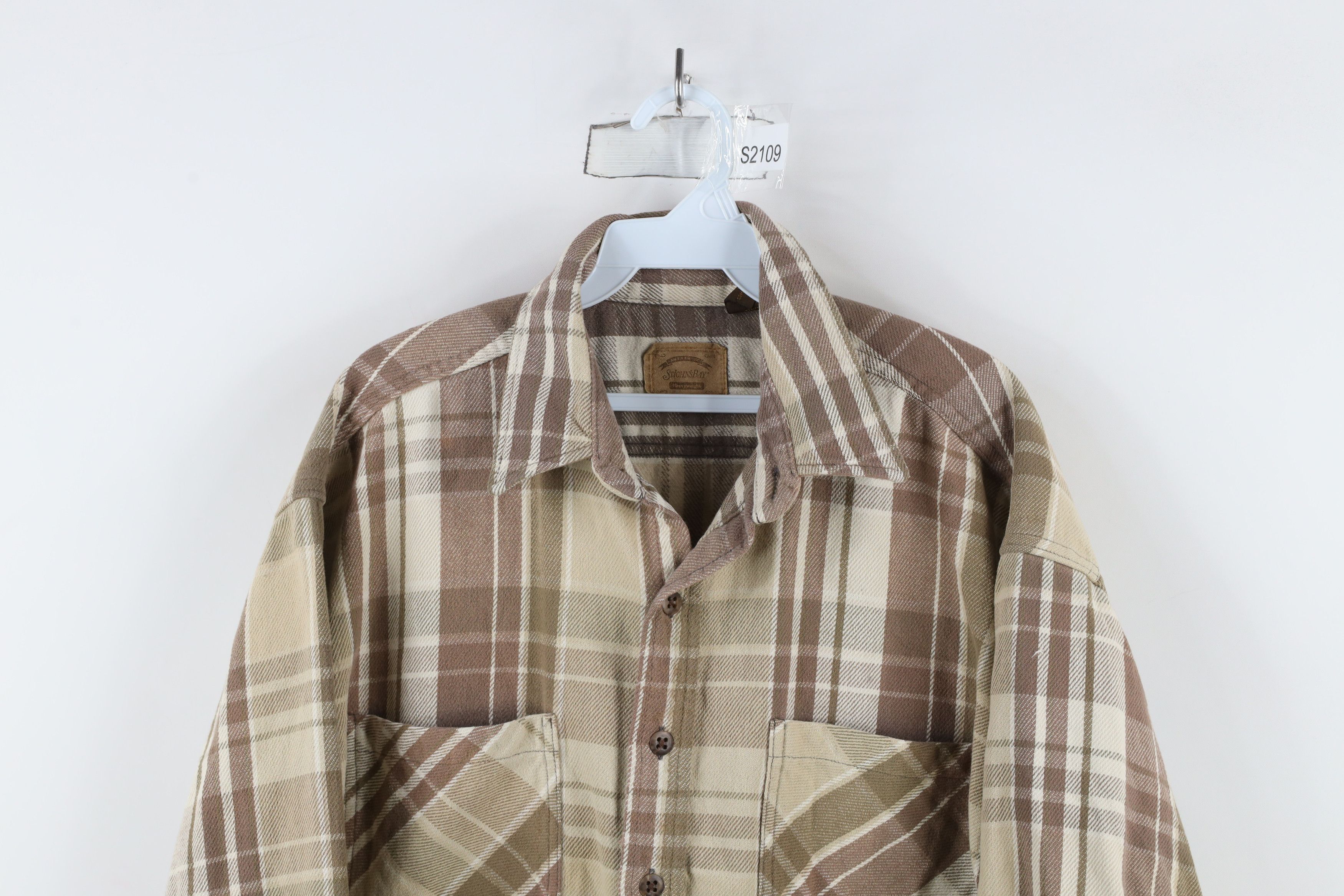 Vintage Vintage 90s Streetwear Heavyweight Button Shirt Plaid Size US XL / EU 56 / 4 - 2 Thumbnail