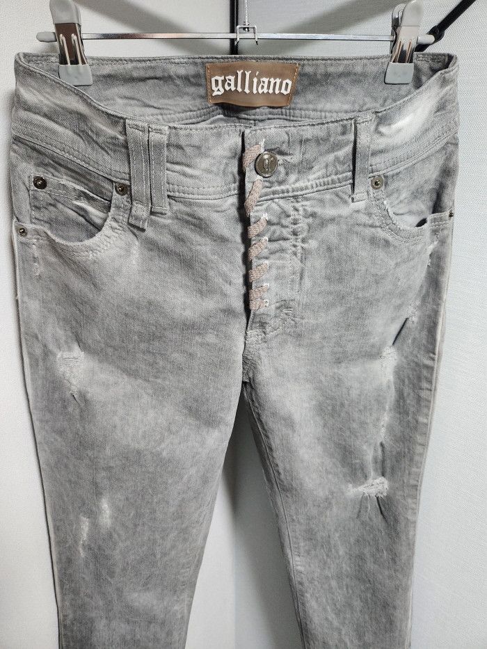 John Galliano john GALLIANO 갈리아노 매듭 디테일 워싱데님 Size 28" / US 6 / IT 42 - 2 Thumbnail