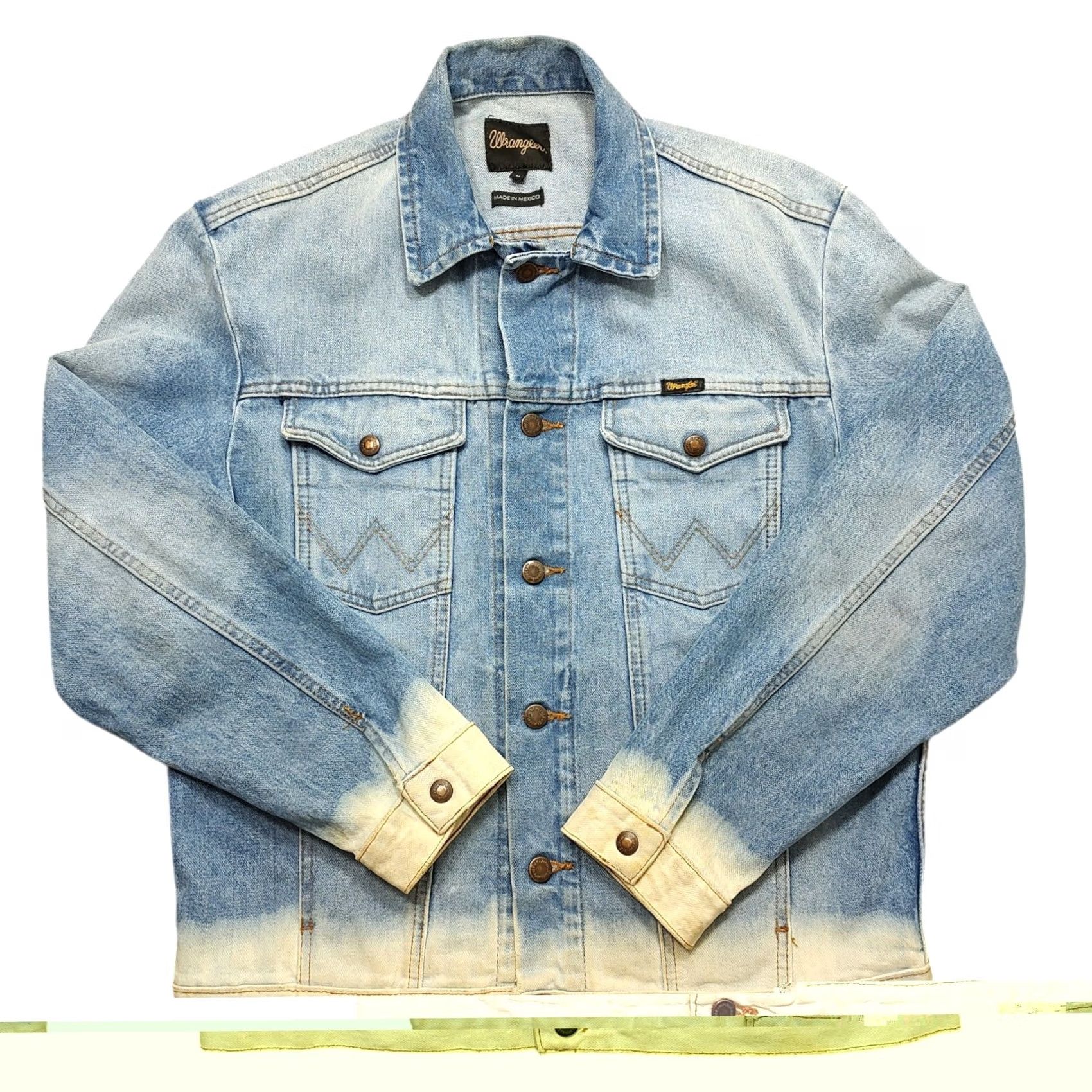 Wrangler VINTAGE Wrangler Jacket Mens Medium Blue Denim Trucker Western Workwear Jean Size US 31 - 2 Thumbnail