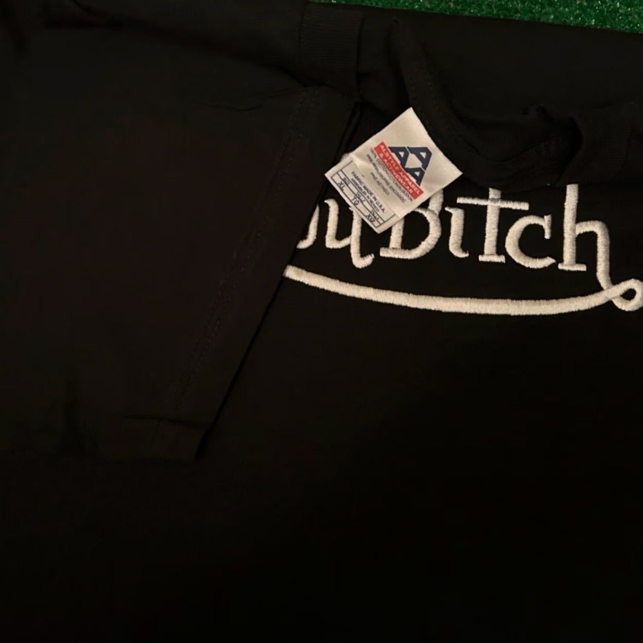 Vintage VINTAGE 90s Parody Designer You B*tch VTG Shirt Mens XL Black Short Sleeve T-Shirt Humorous Grunge Hip Hop Punk Classic Vintage Mens XL Size US XL / EU 56 / 4 - 2 Thumbnail
