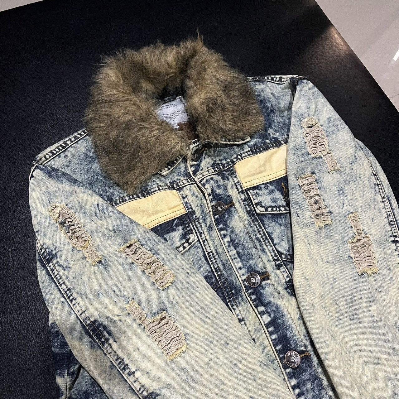 If Six Was Nine × Japanese Brand × Le Grande Bleu (L.G.B.) thanarat 1997 stonewashed denim distressed jacket if6was9 Size US M / EU 48-50 / 2 - 5 Thumbnail