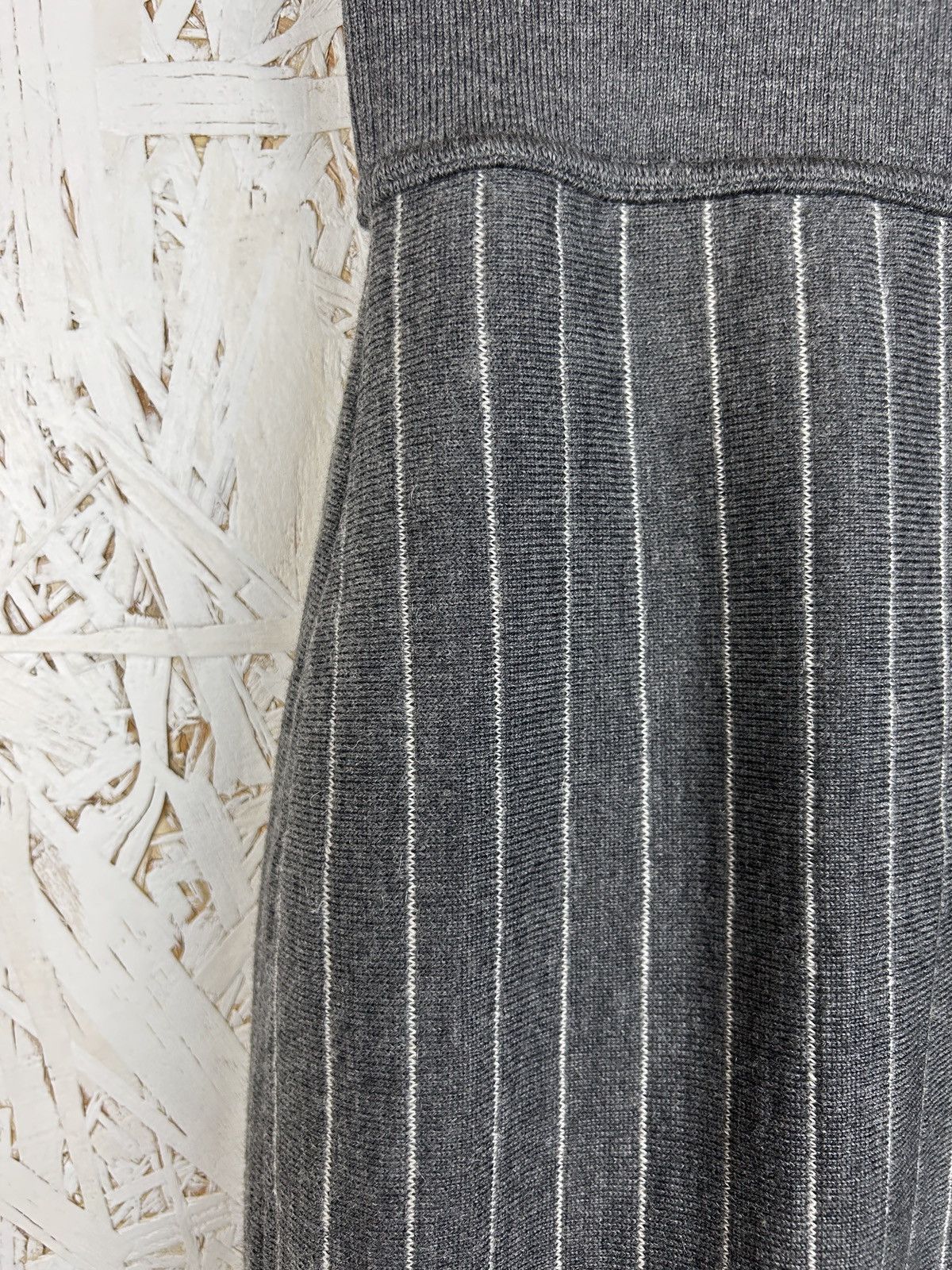 Yves Saint Laurent 80s Vintage Yves Saint Laurent Striped Wool Midi Skirt Size 27" / US 4 / IT 40 - 5 Thumbnail