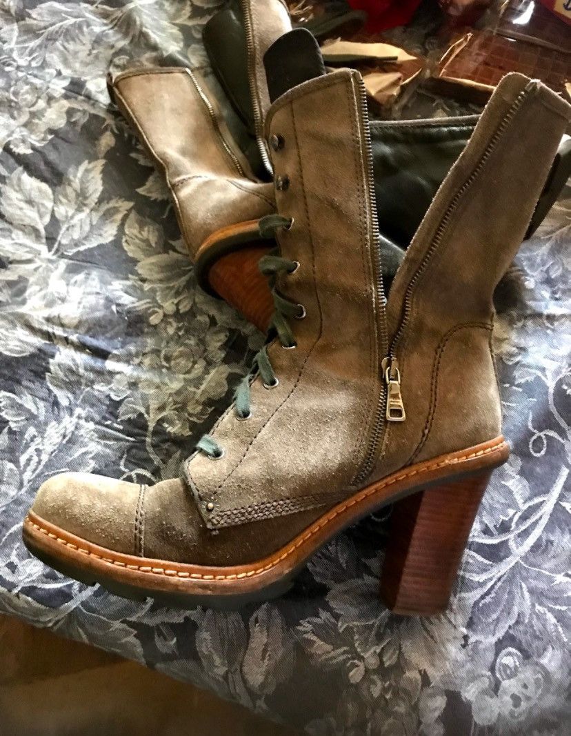 Prada Prada Combat heeled boots Size US 8.5 / IT 38.5 - 1 Thumbnail