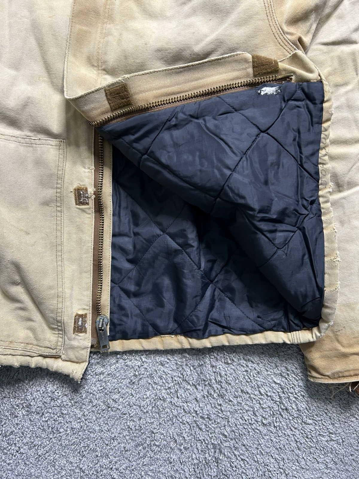 Carhartt Vintage 90s Carhartt Arctic Jacket Tan Quilt Lined Work Sun Size US XL / EU 56 / 4 - 5 Thumbnail