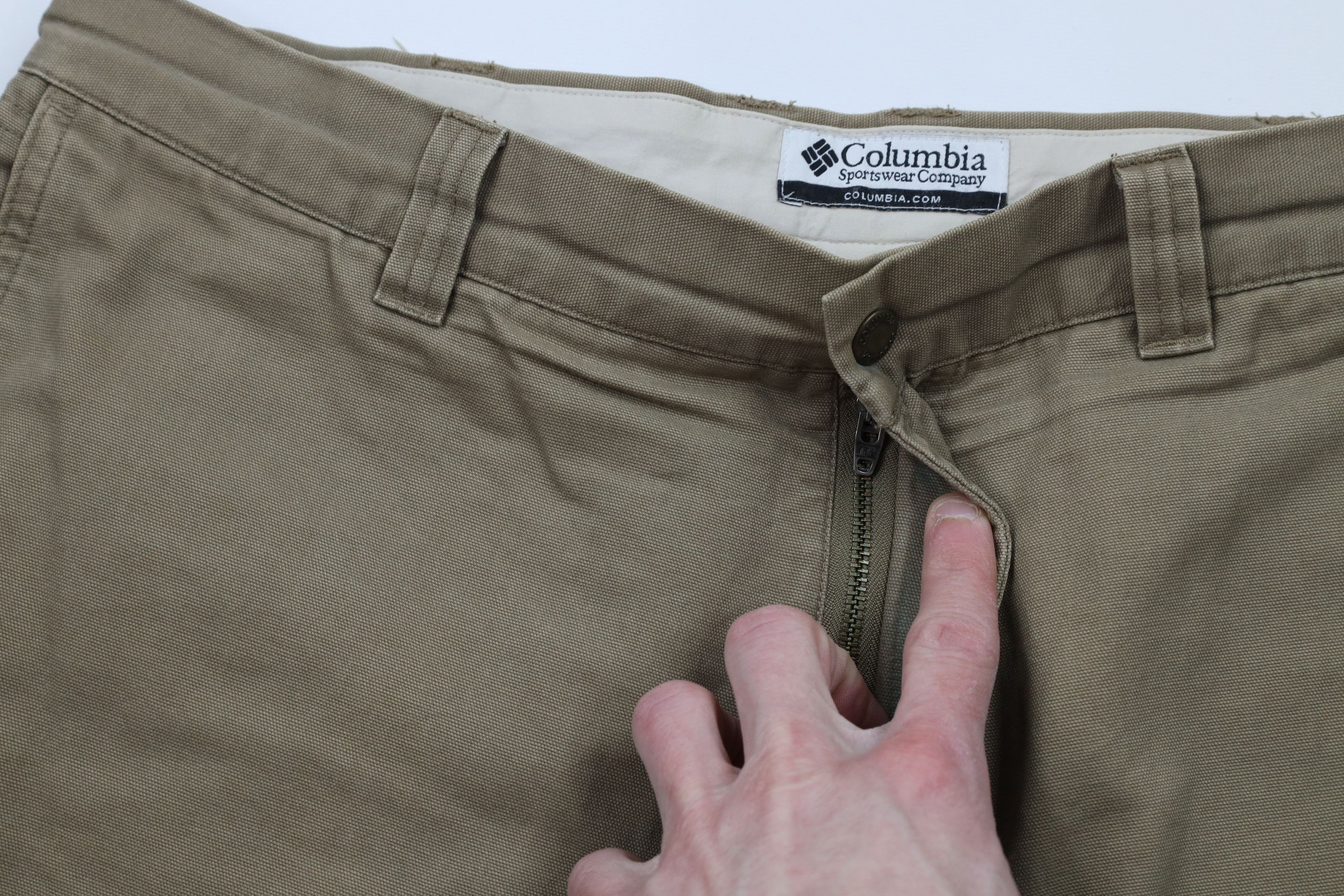 Columbia × Vintage Vintage Columbia Wide Leg Canvas Dungaree Pants Beige Size US 36 / EU 52 - 8 Thumbnail