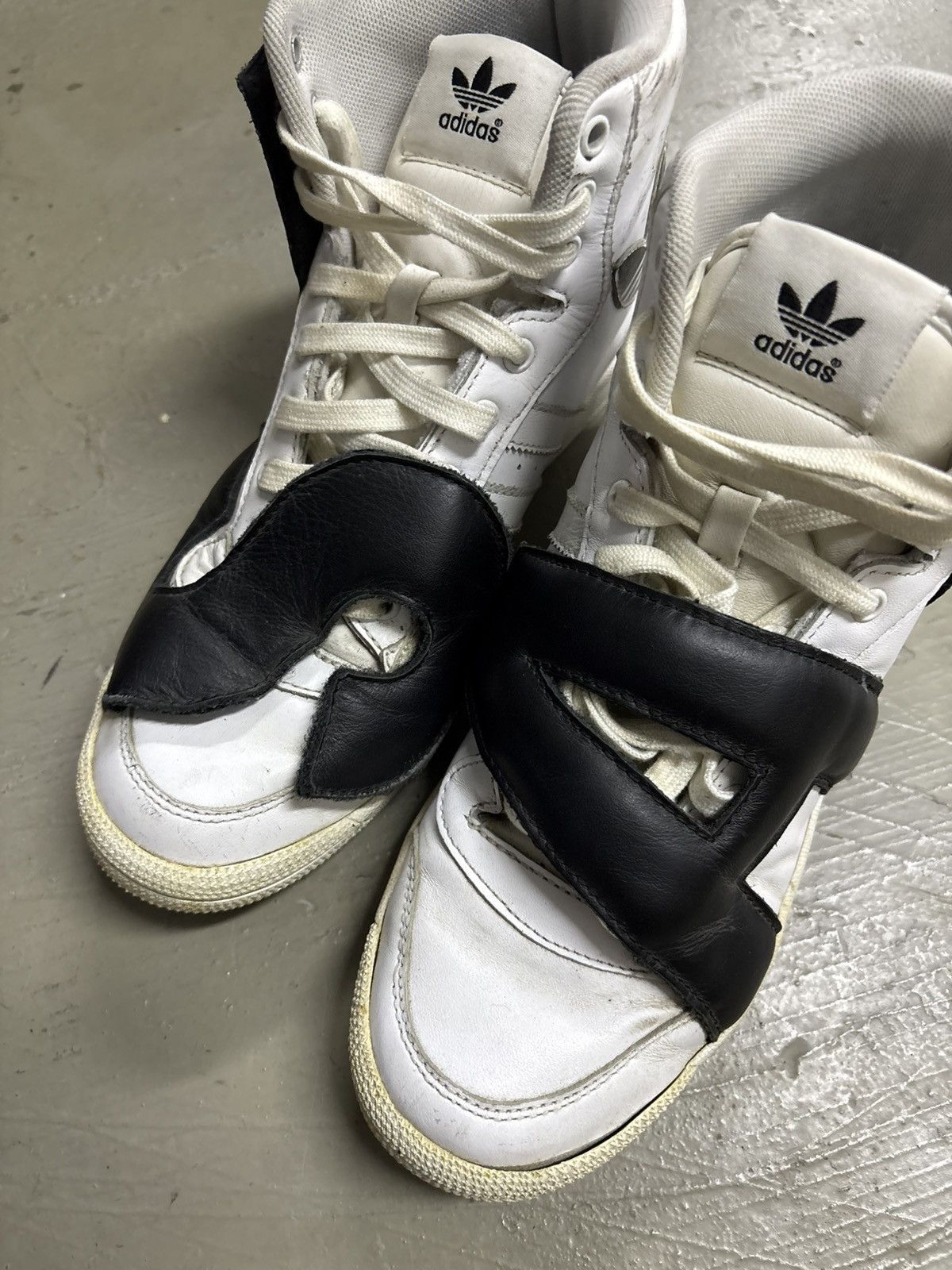 Adidas × Jeremy Scott adidas Originals Jeremy Scott LETTERS LEATHER Black White Size US 8.5 / EU 41-42 - 5 Thumbnail