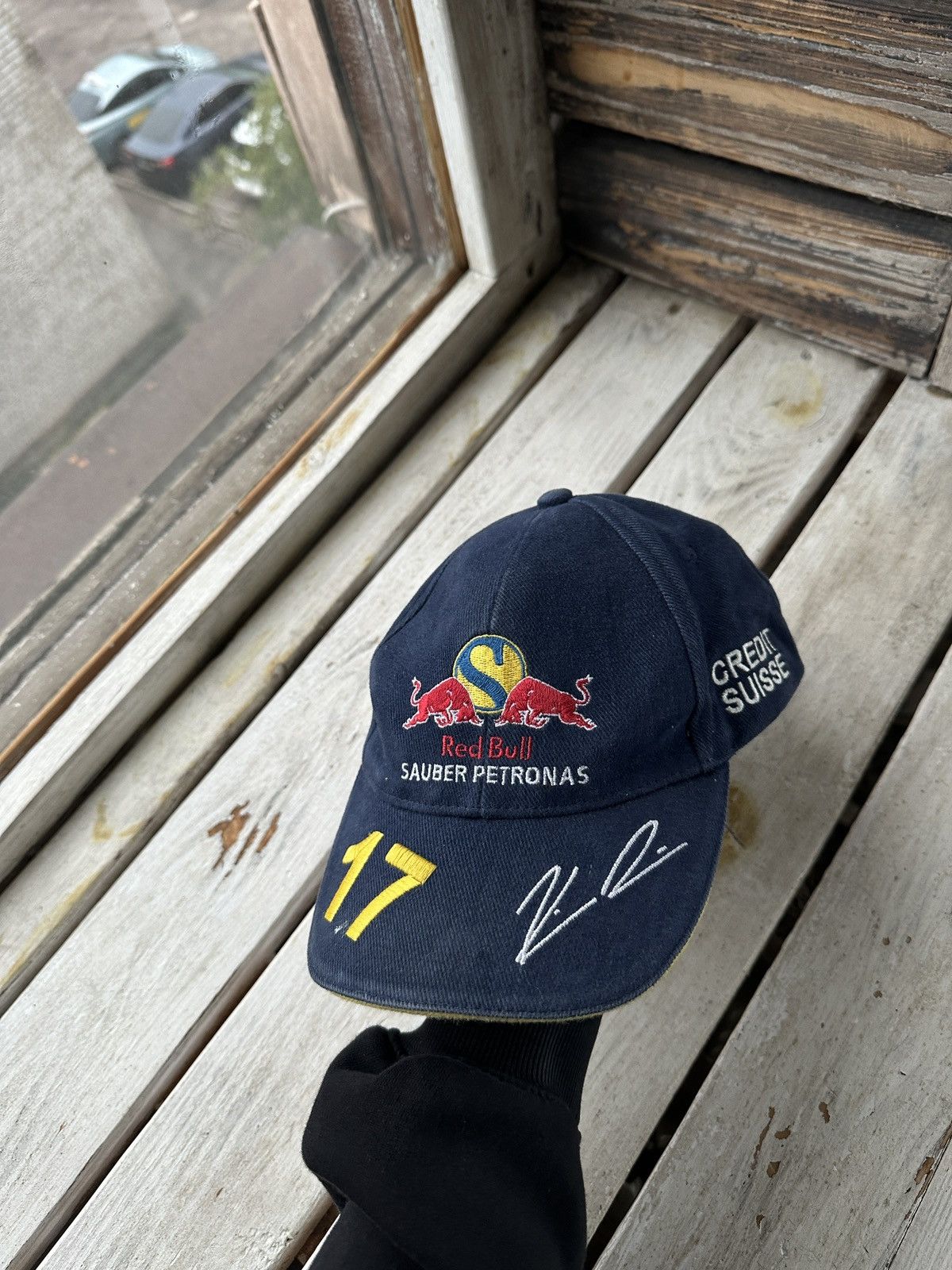 🚨 RED BULL SAUNTER PETRONAS 17 FORMULA RACING BIG LOGO