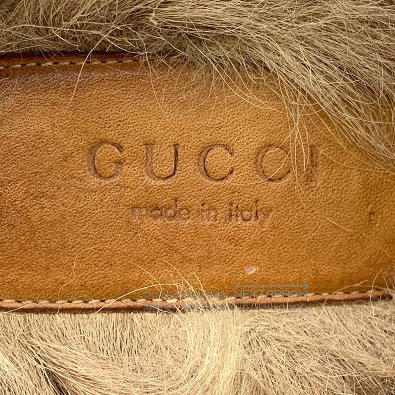 Gucci Pink plush flat casual slippers