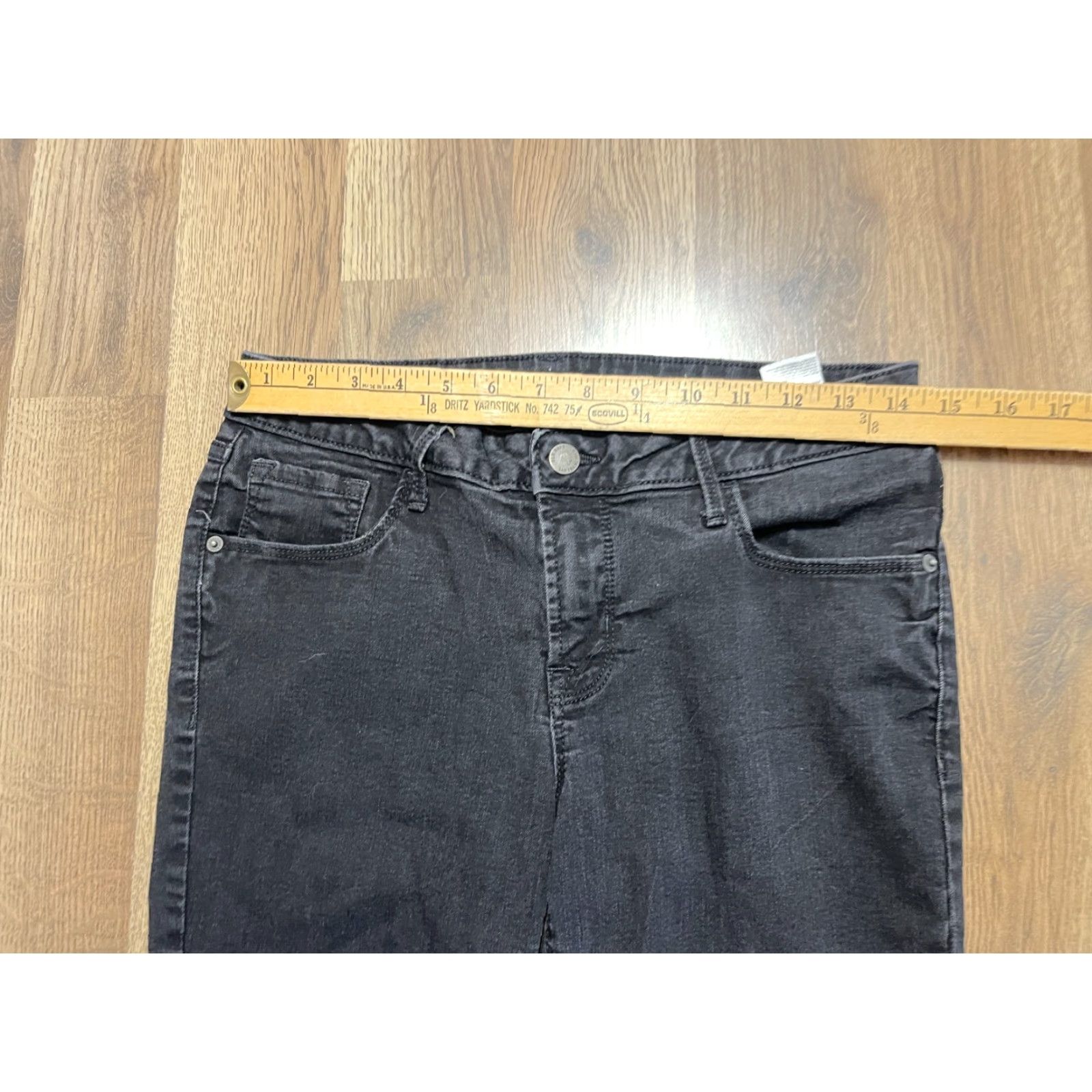 Old Navy Old Navy Jeans Women's 12 Long Black Skinny Rockstar Low Rise Denim 5-Pocket Inseam 29 Size 34" / US 12 / IT 48 - 7 Thumbnail