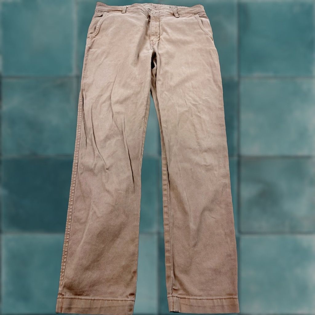Levi's Levi’s Pants Men 34x29 Khaki Beige Khakis 34x32 Regular Inseam 29 Men’s Size US 34 / EU 50 - 1 Thumbnail