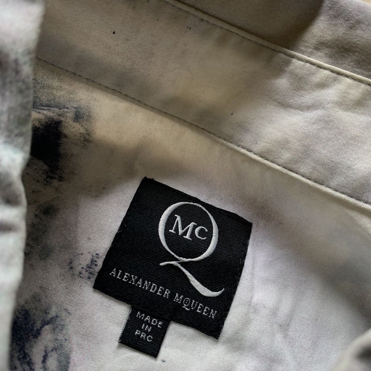 Alexander McQueen Alexander Mqueen Abstrach Pattern Shirt Button Up Pin Size US M / EU 48-50 / 2 - 11 Thumbnail