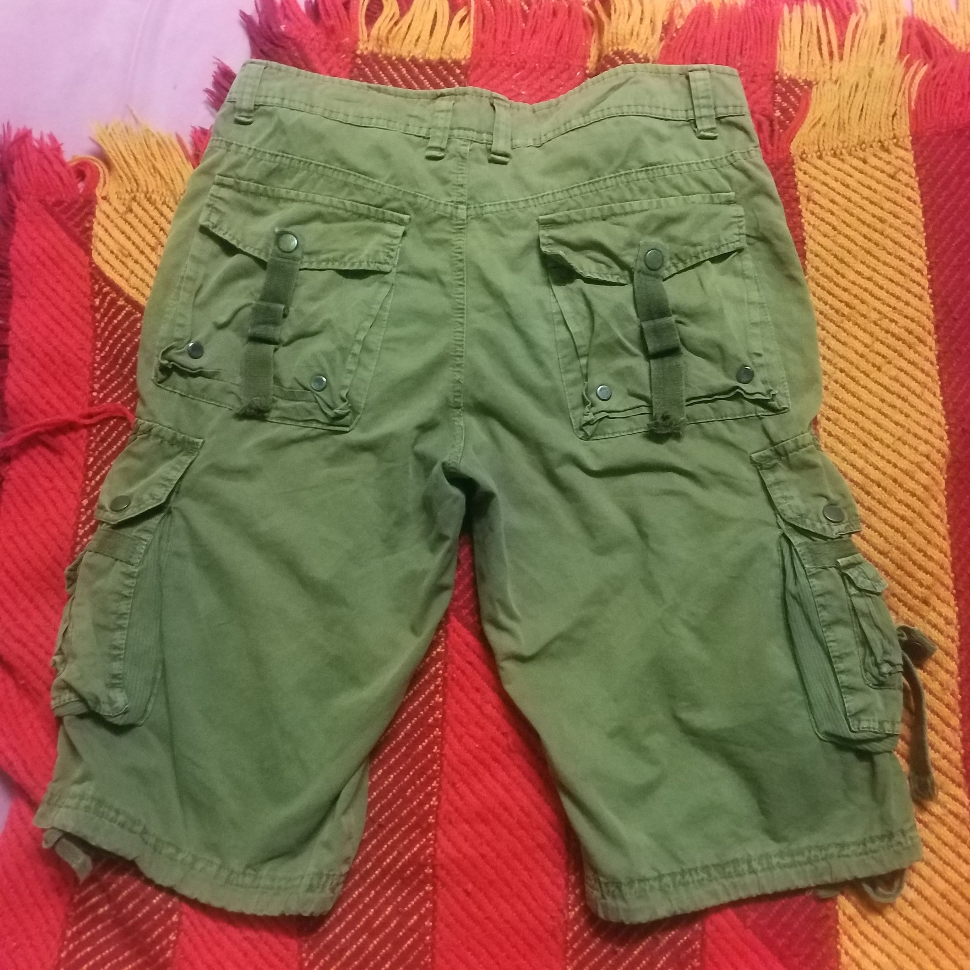 Other SHORT CARGO CRAZY MULTI POCKET MILITARY STYLE Size US 34 / EU 50 - 4 Thumbnail