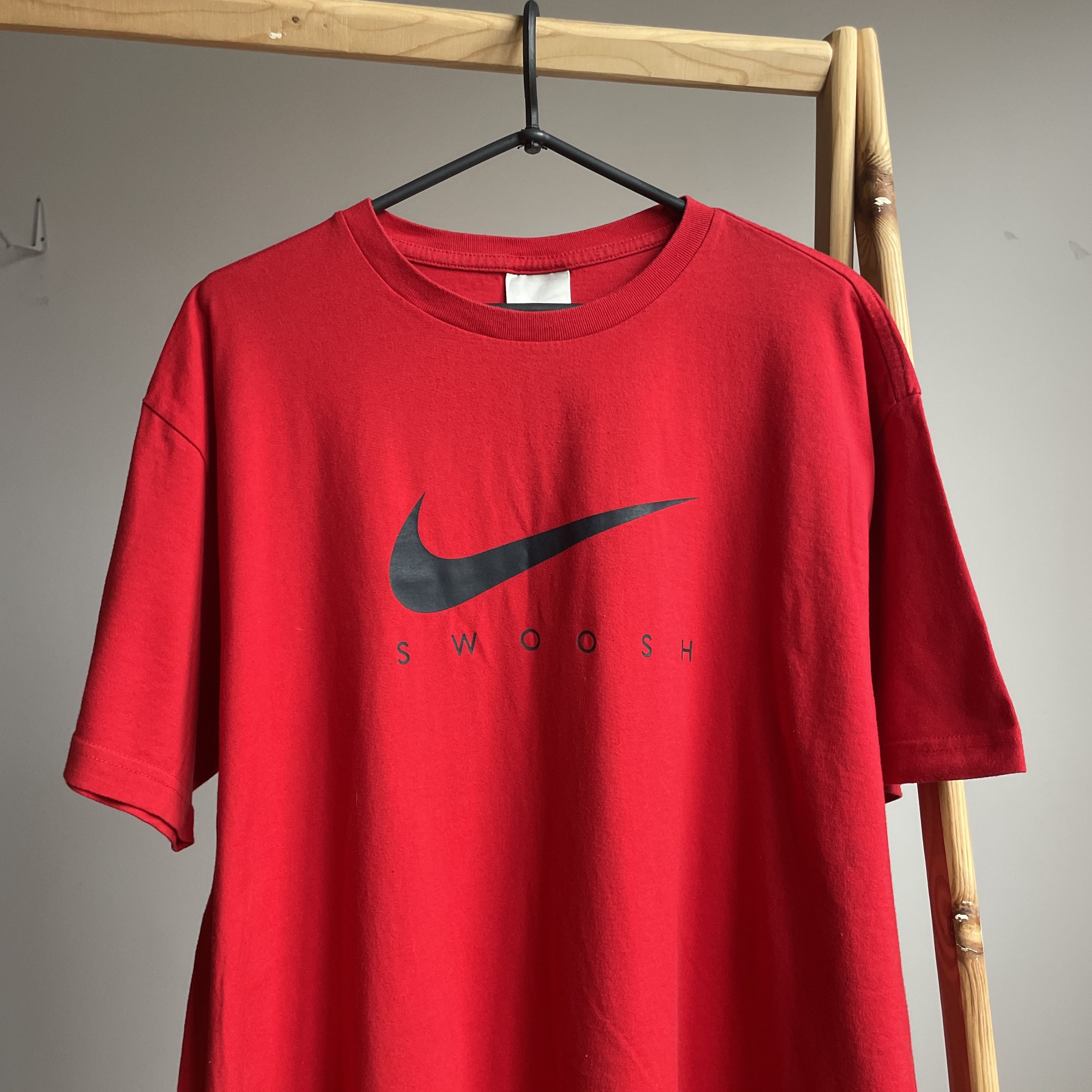 Nike Nike Vintage Y2K Big Swoosh T-Shirt Size XL Size US XL / EU 56 / 4 - 3 Thumbnail