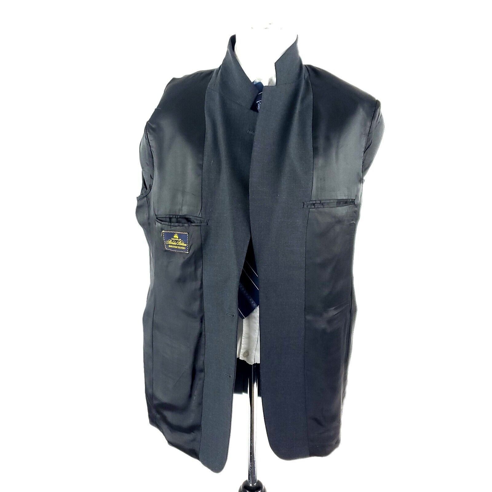 Brooks Brothers Vintage Brooks Brothers Brooksease Wool 2 Button Blazer 42R Size 42R - 9 Thumbnail