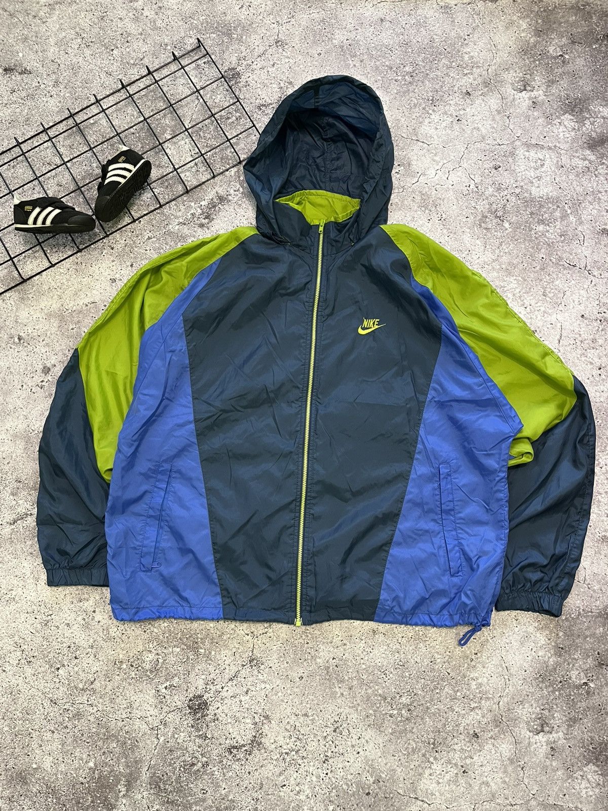 Nike Nike Vintage Nylon light jacket 90s | Grailed