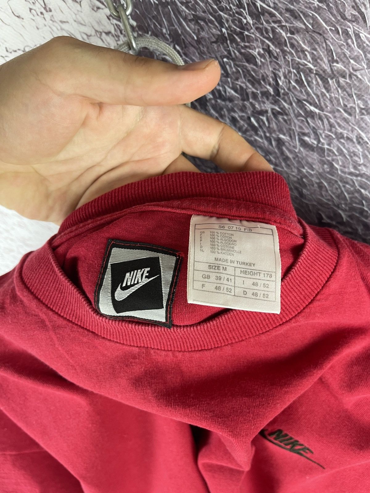 Nike Nike vintage 80s 90s red basic tee shirt swoosh logo Size US M / EU 48-50 / 2 - 8 Thumbnail