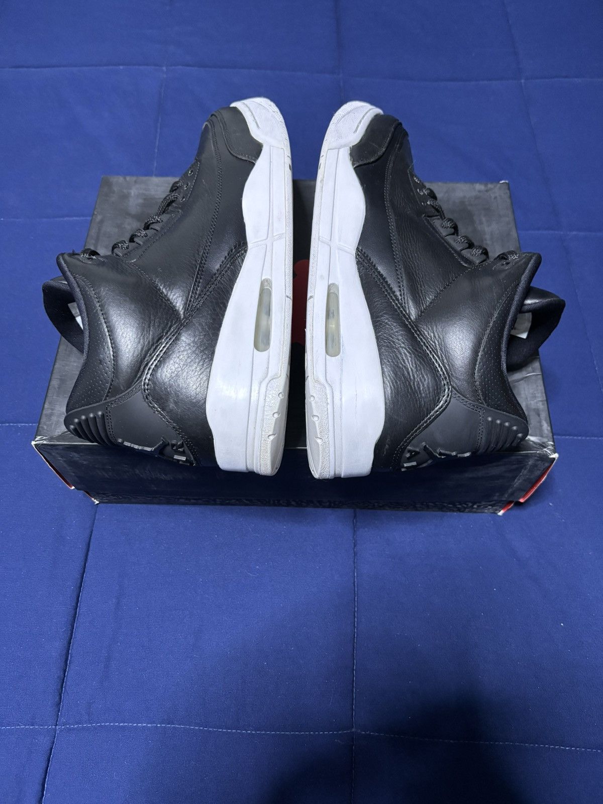 Jordan Brand Jordan 3 Retro Cyber Monday Size 13 Size US 13 / EU 46 - 3 Thumbnail