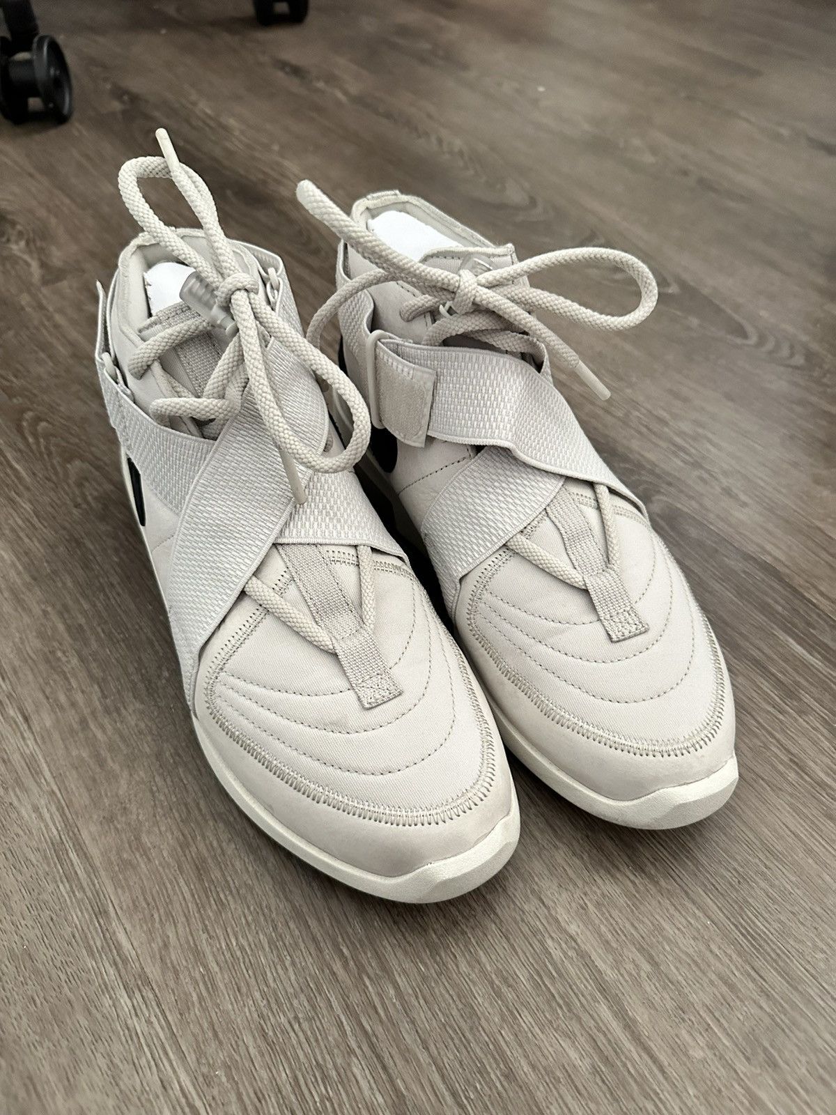 Fear of God × Nike Nike Air Fear of God Raid (2019) Size US 9 / EU 42 - 3 Thumbnail