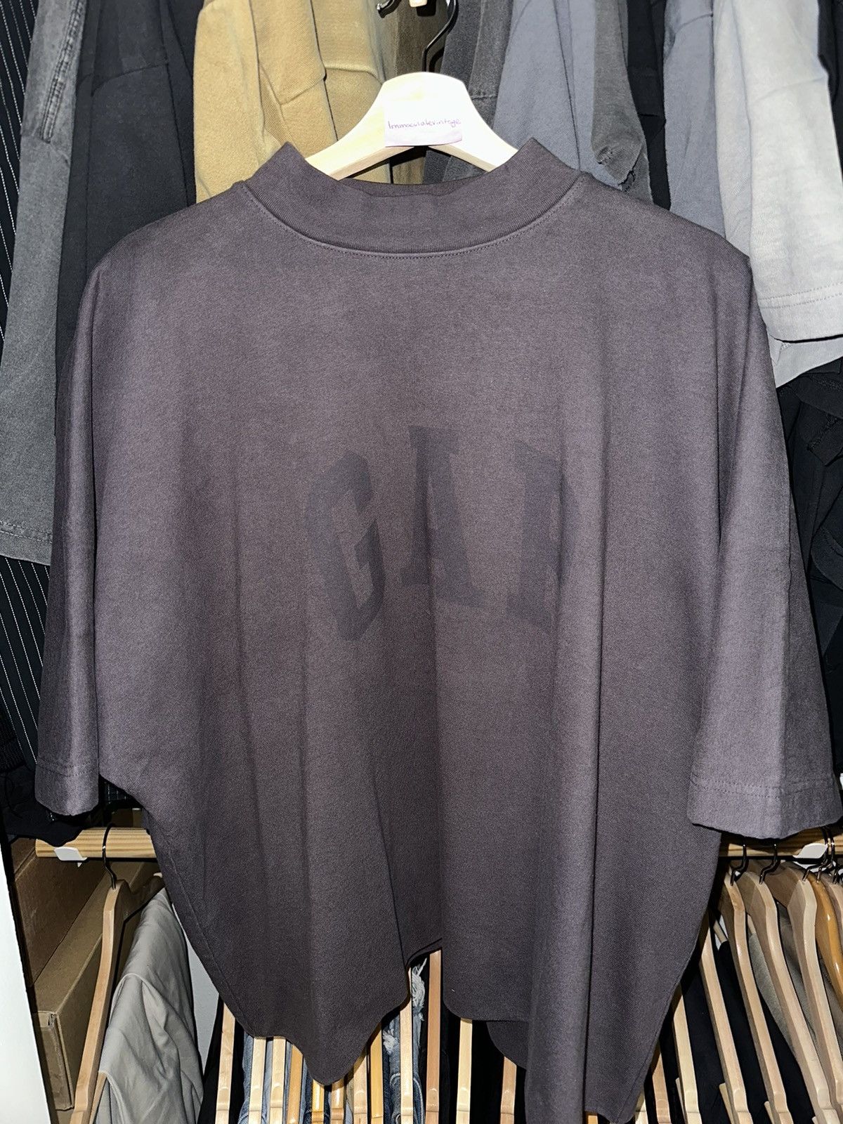 Balenciaga × Gap × Yeezy Yeezy Gap engineered by Balenciaga Dove No seam T shirt Size US M / EU 48-50 / 2 - 1 Thumbnail