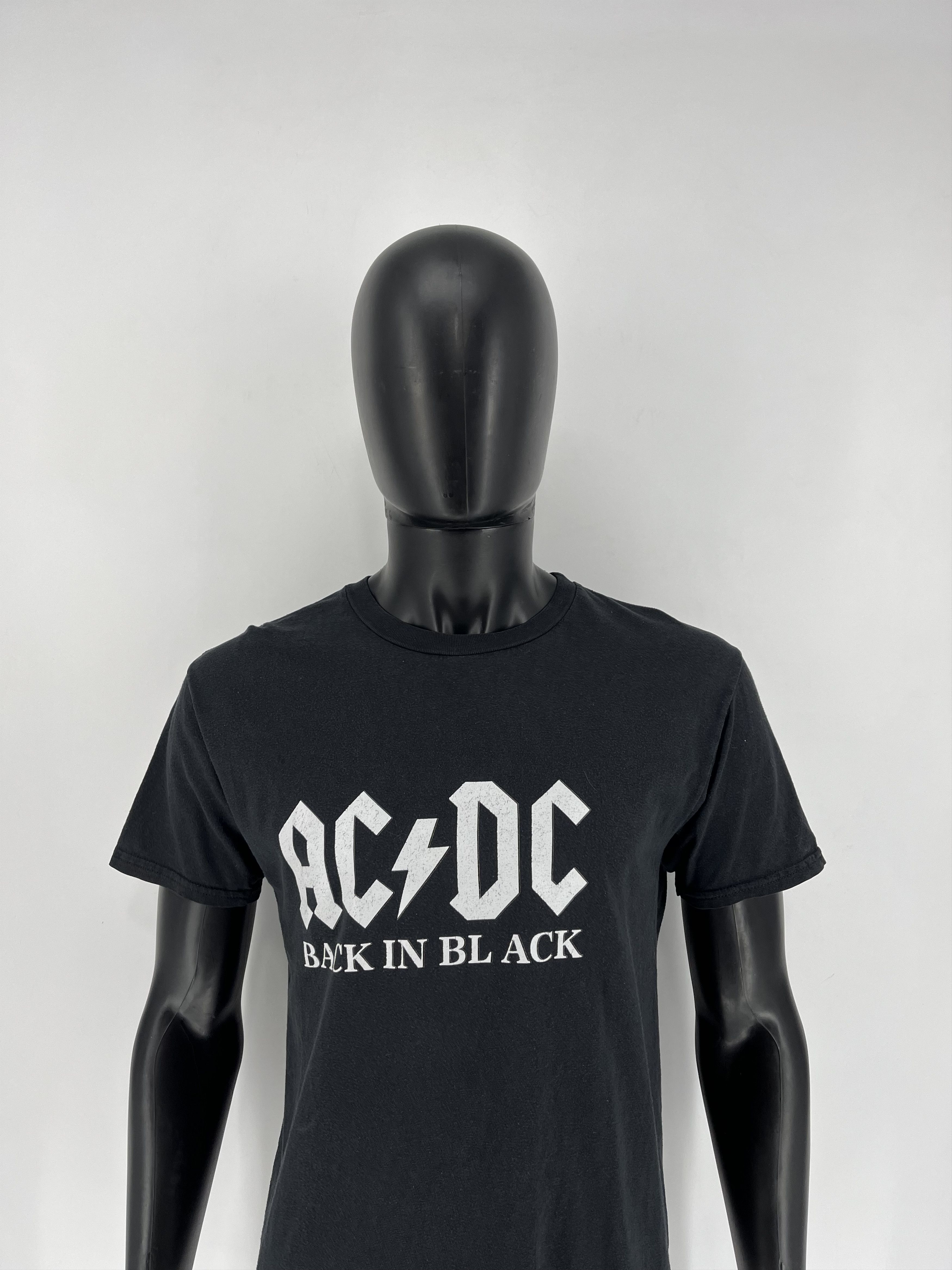 AC/DC Vintage Y2K AC/DC ACDC Black In Evrope Tour Big Logo Size US M / EU 48-50 / 2 - 1 Thumbnail