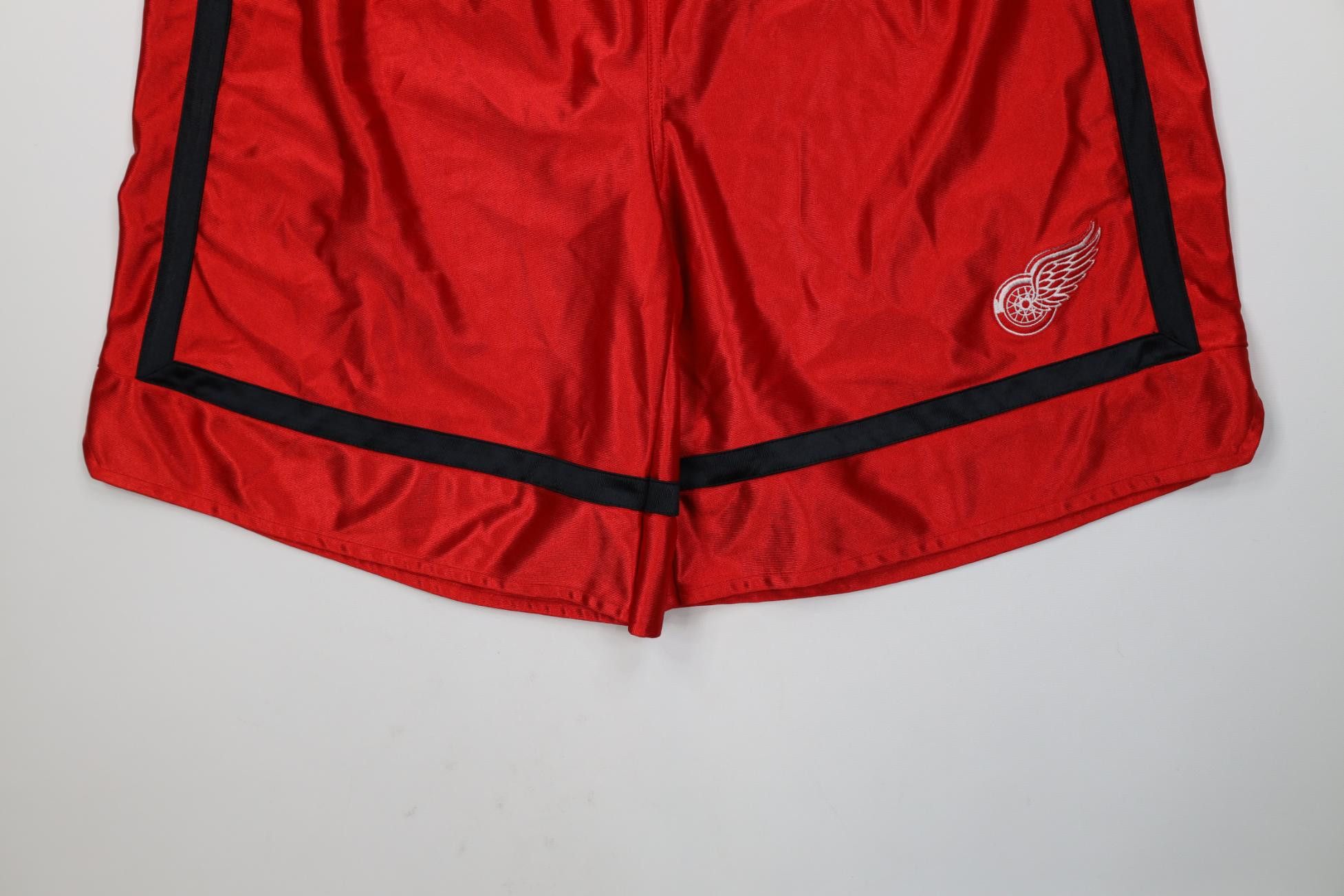 Vintage Vintage 90s Polyester Dazzle Detroit Red Wings Hockey Shorts Size US 36 / EU 52 - 4 Thumbnail