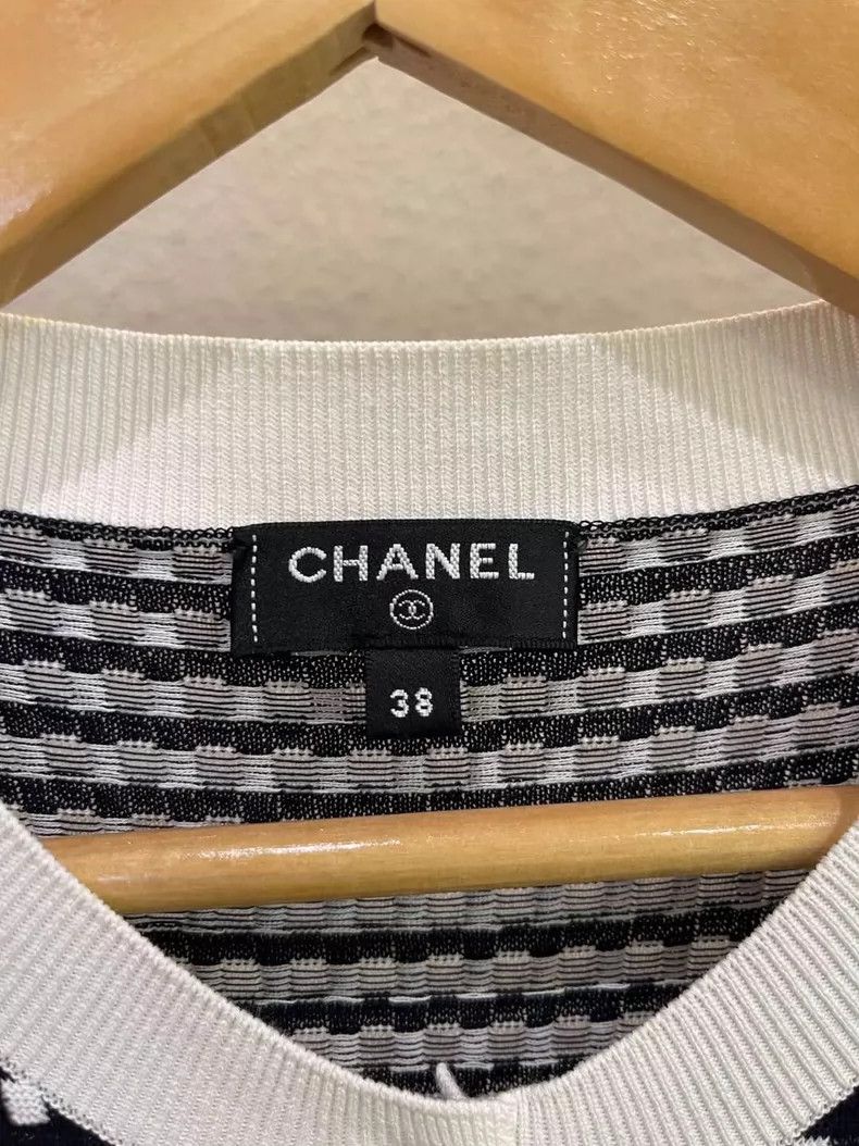 Chanel Chanel Double C button black and white plaid knitted short Size XS / US 0-2 / IT 36-38 - 4 Thumbnail