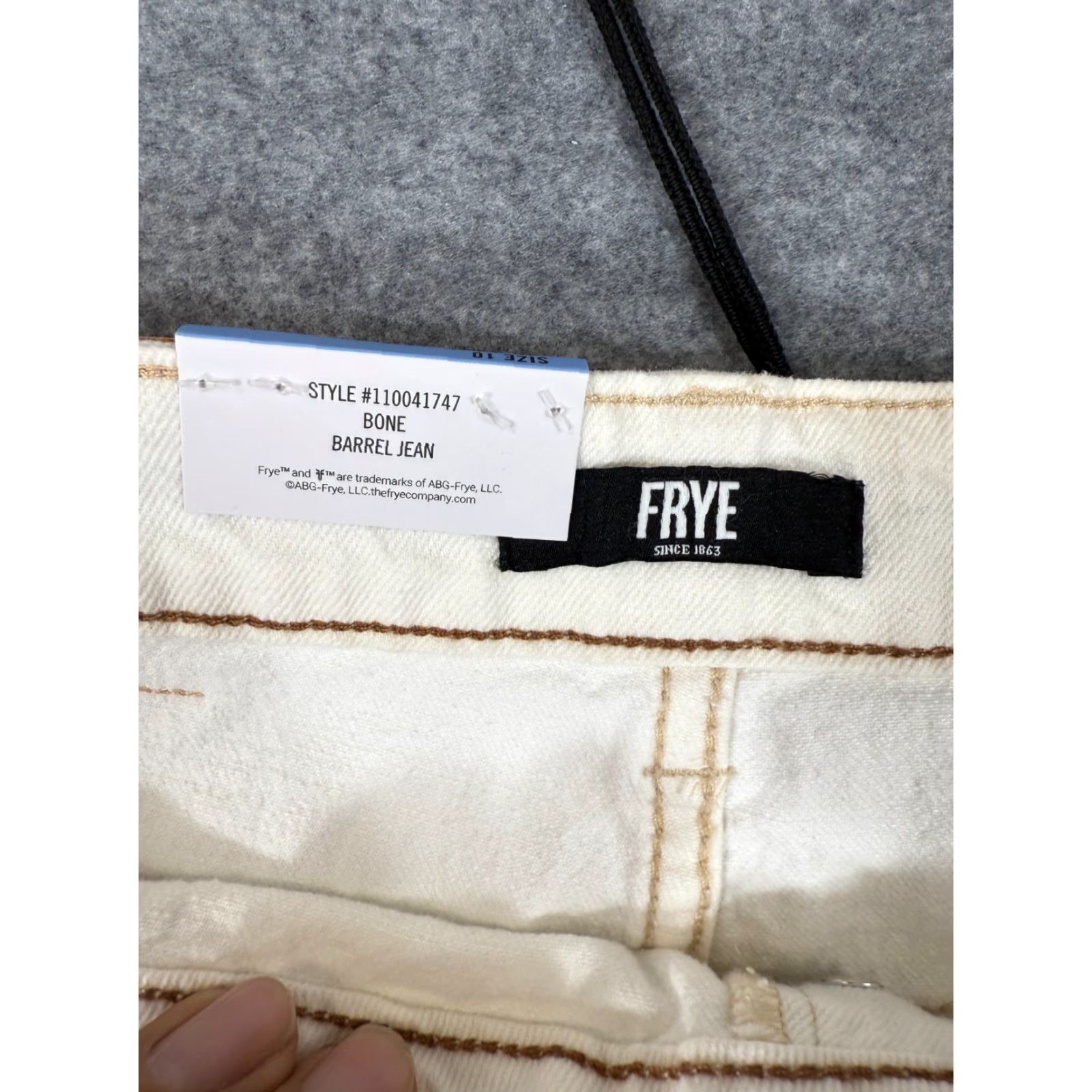Frye Frye Jeans Womens 10 Ankle Ivory Bone Stretch Button Fly High Rise NWT Size 32" / US 10 / IT 46 - 6 Thumbnail