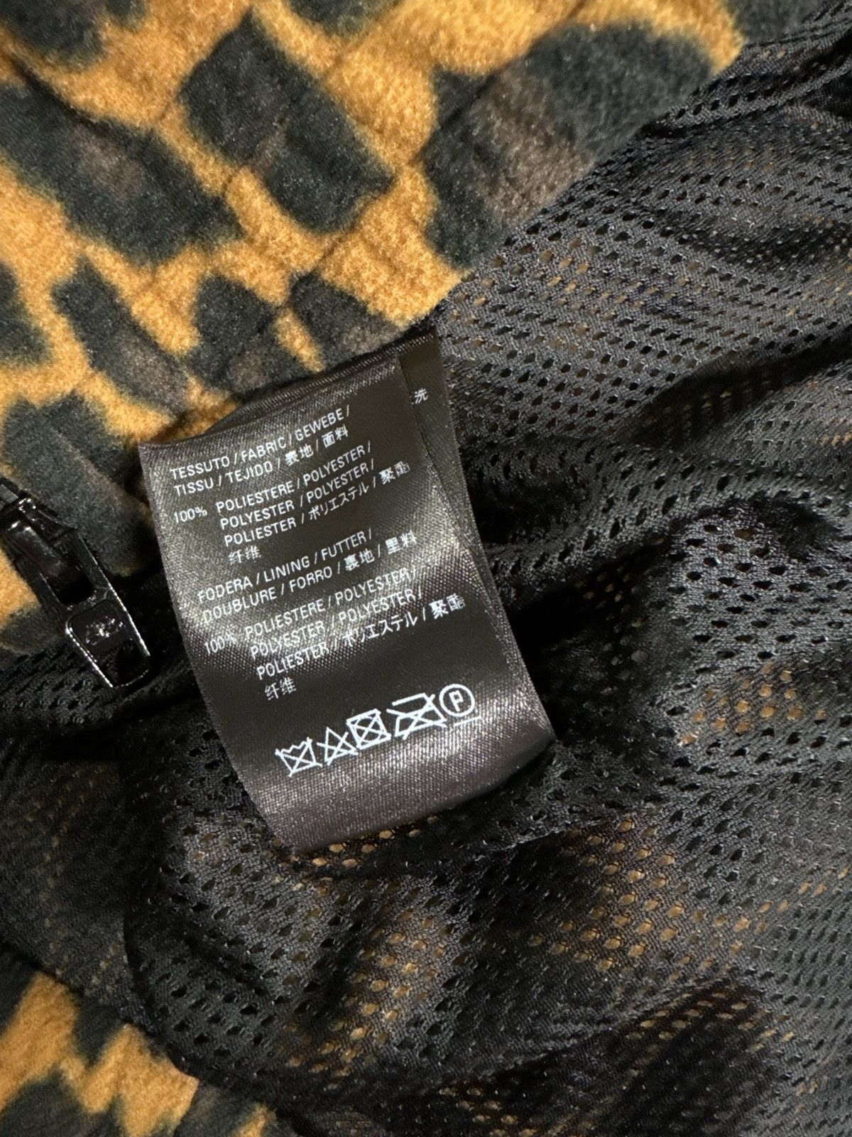 Balenciaga Balenciaga leopard zip up fleece sweater L Size US XL / EU 56 / 4 - 7 Thumbnail