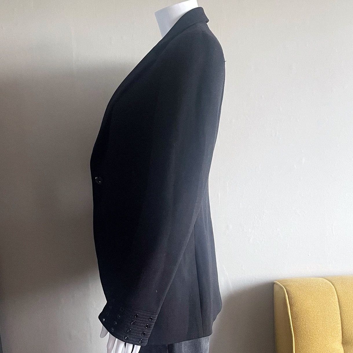 Emilio Pucci Emilio Pucci Virgin Wool Blazer Jacket Black Size M / US 6-8 / IT 42-44 - 2 Thumbnail
