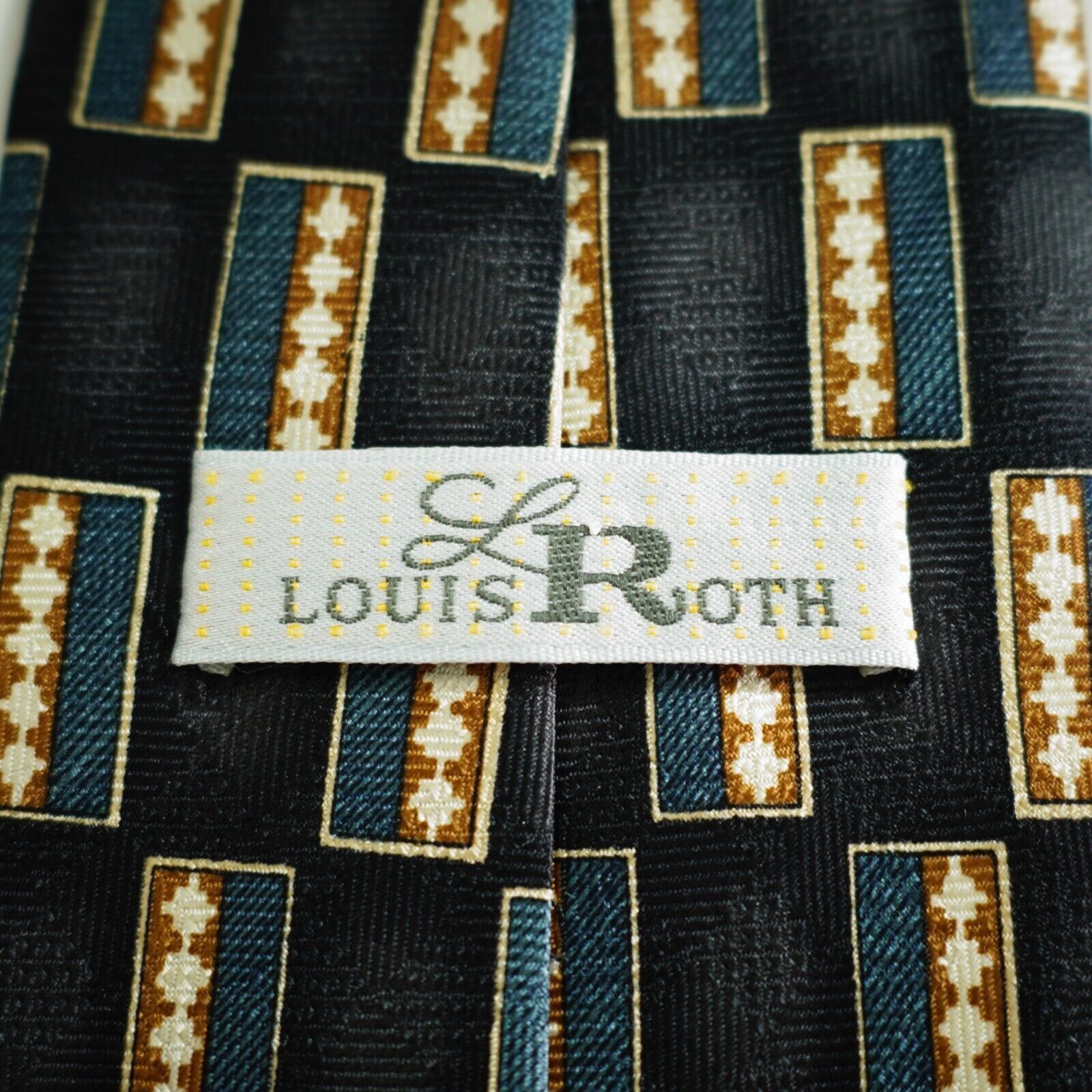 Designer Louis Roth Black Blue Tan Abstract Geometric Jacquard Print Size ONE SIZE - 3 Thumbnail