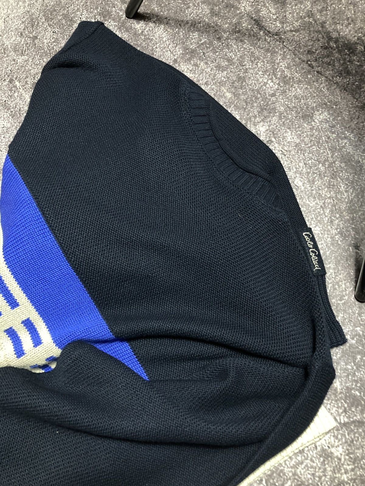 Carlo Colucci Vintage 90s Carlo Colucci Bear Navy Knit Sweater Size 48 Size US L / EU 52-54 / 3 - 5 Thumbnail