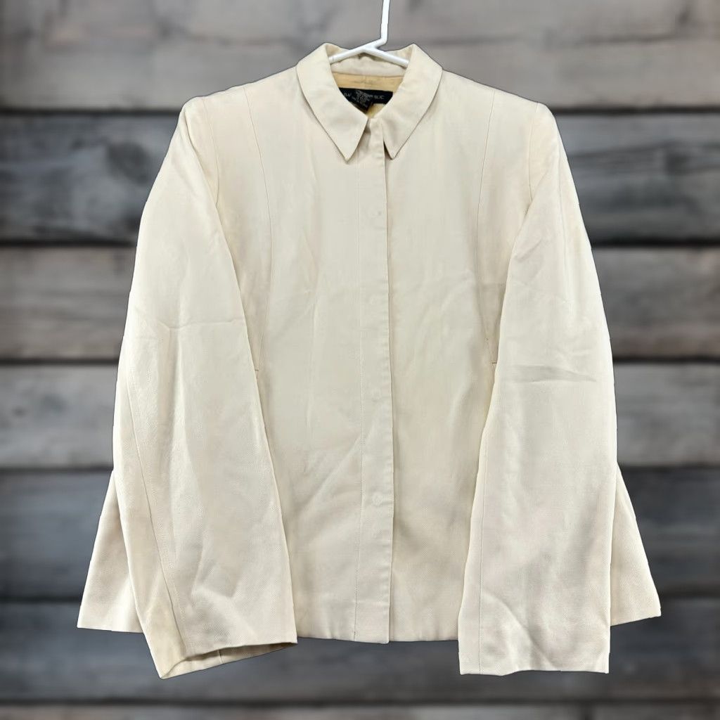Banana Republic VINTAGE Banana Republic Jacket Womens 8 Cream Coat Lined Rayon Snap Business 90s Size M / US 6-8 / IT 42-44 - 1 Thumbnail