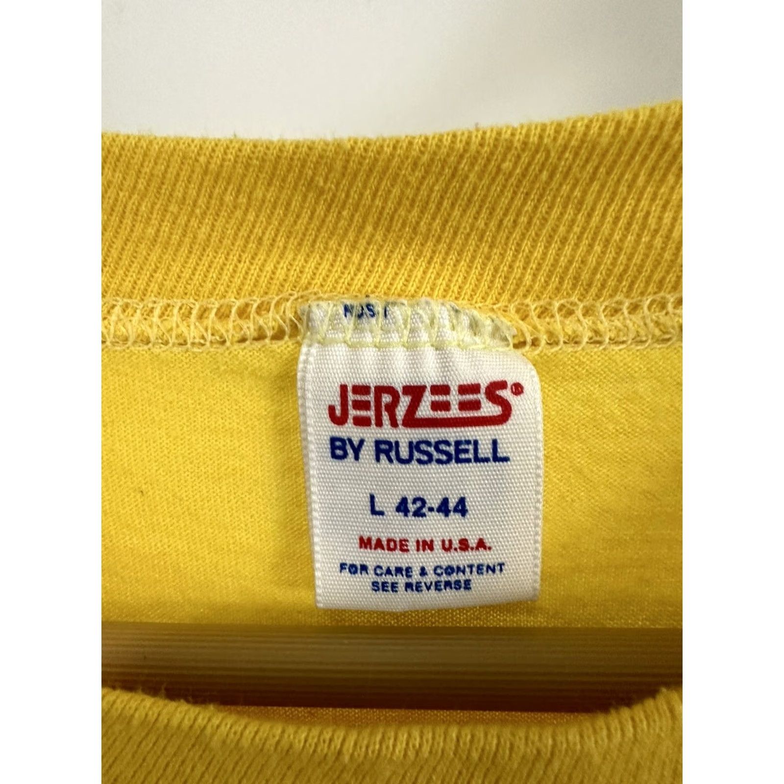 Jerzees VTG 80s Mosquitos Suck Big Graphic Bug Entomology Single Stitch T-Shirt Size L Mens Yellow Size US L / EU 52-54 / 3 - 6 Thumbnail