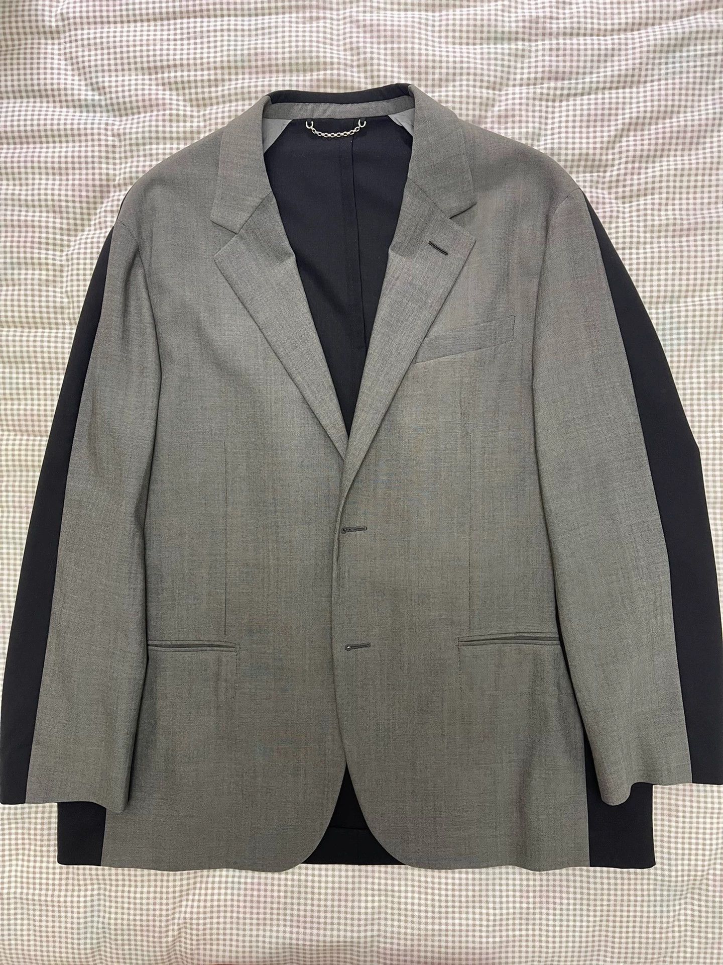 Louis Vuitton Louis Vuitton Runway Oversized Gray & Navy Suit Men's 50 Size 50R - 1 Thumbnail